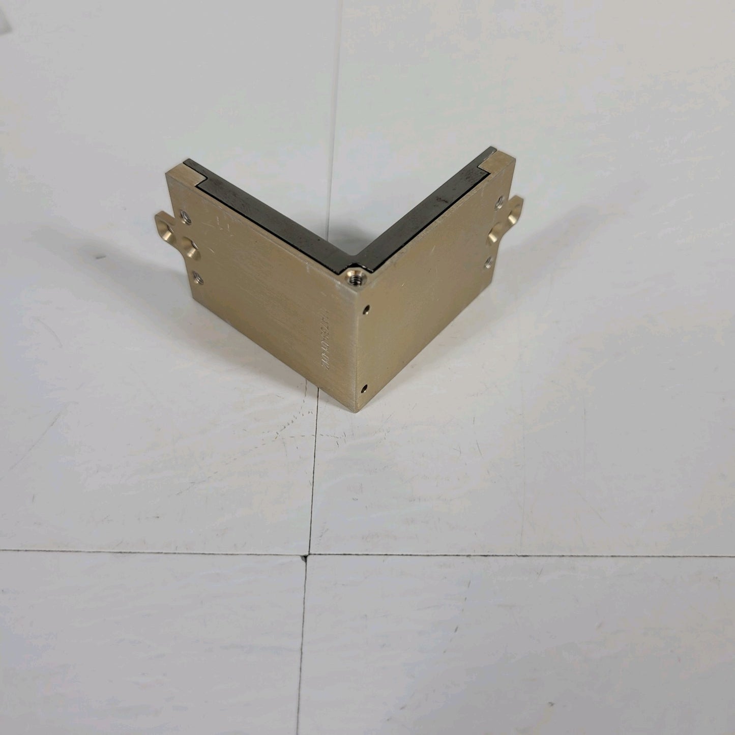 Lab Magnetic Bracket Assembly Machine Milled Steel Right Angle Cube 114743 Ahmet