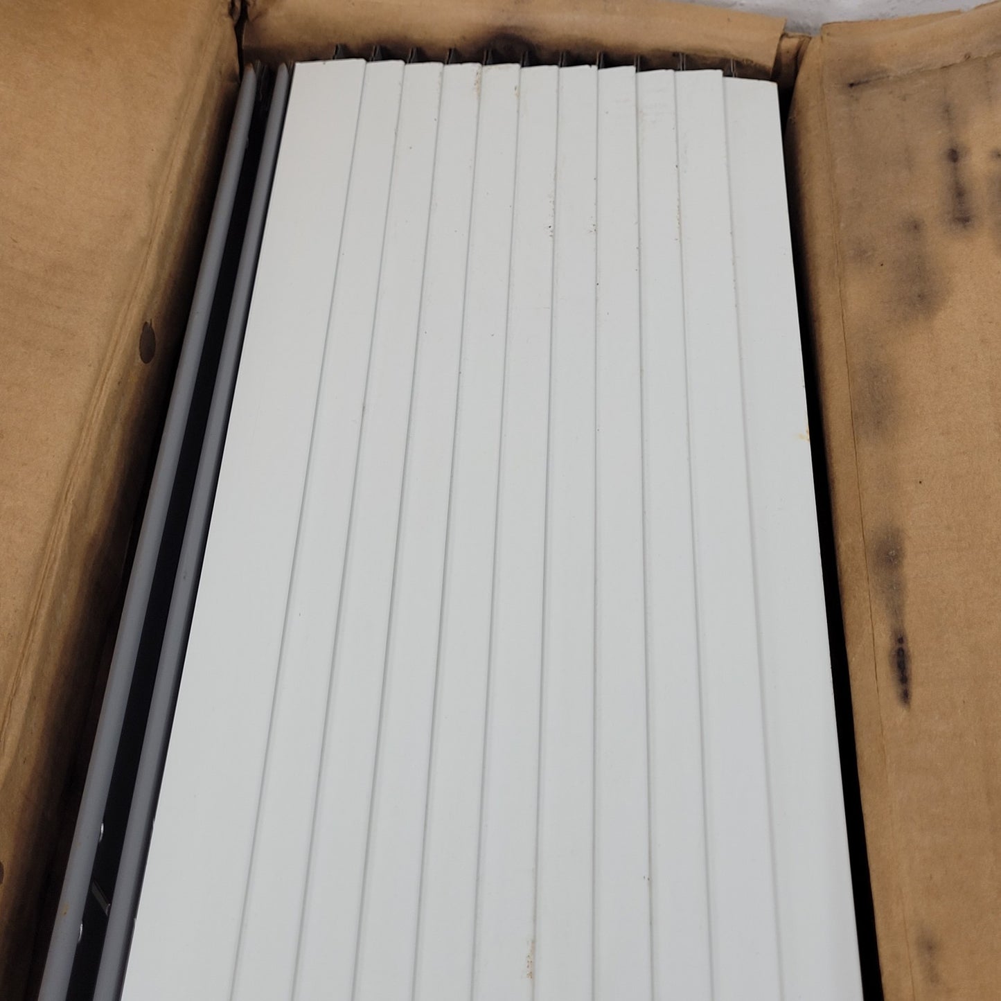 Conwed White 2' Drop Ceiling Cross Tee FR702 Securitee Box Of 50 Piece Steel
