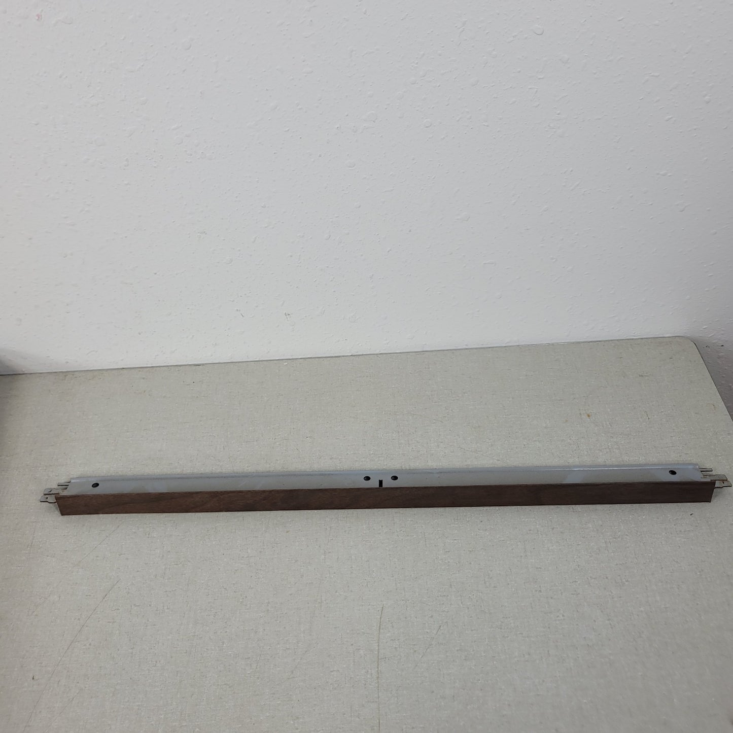 Conwed 89-138 Walnut Grain 2' Big Tee Suspension System Box Of 50 Piece 100 L.F.
