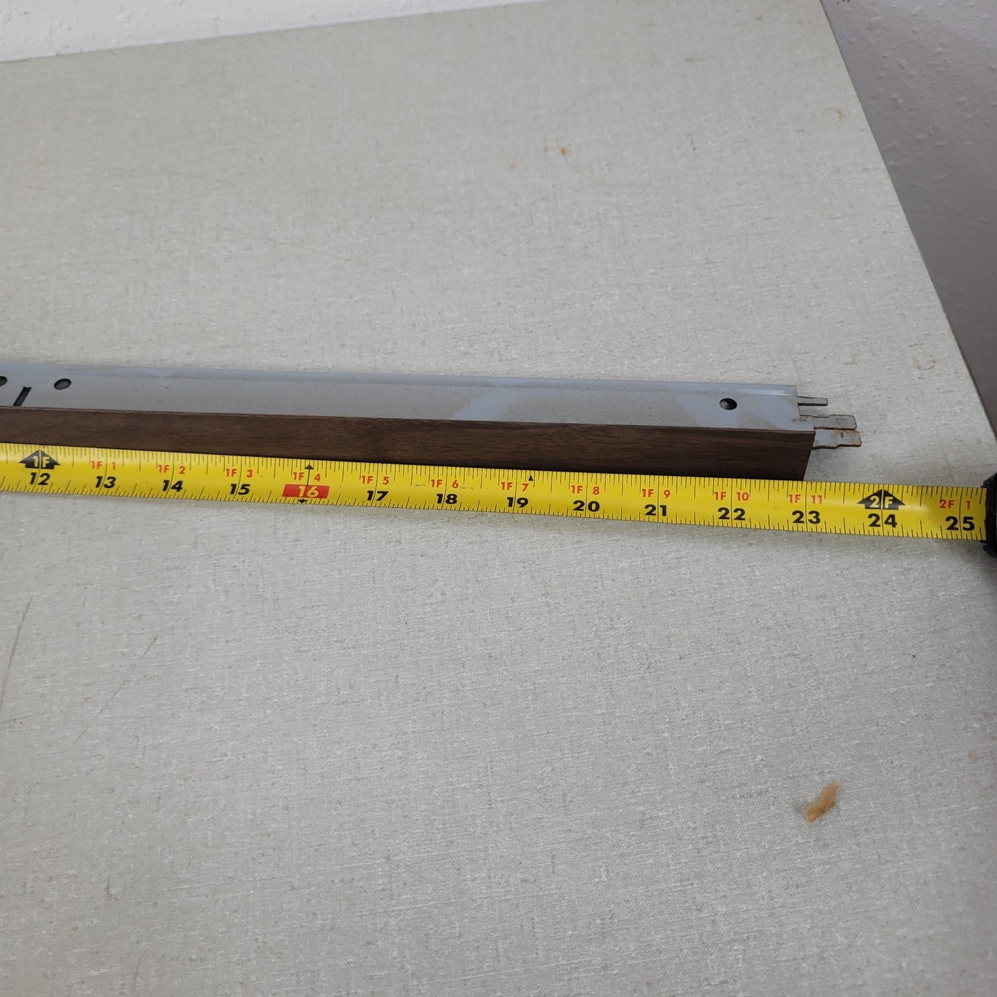 Conwed 89-138 Walnut Grain 2' Big Tee Suspension System Box Of 50 Piece 100 L.F.