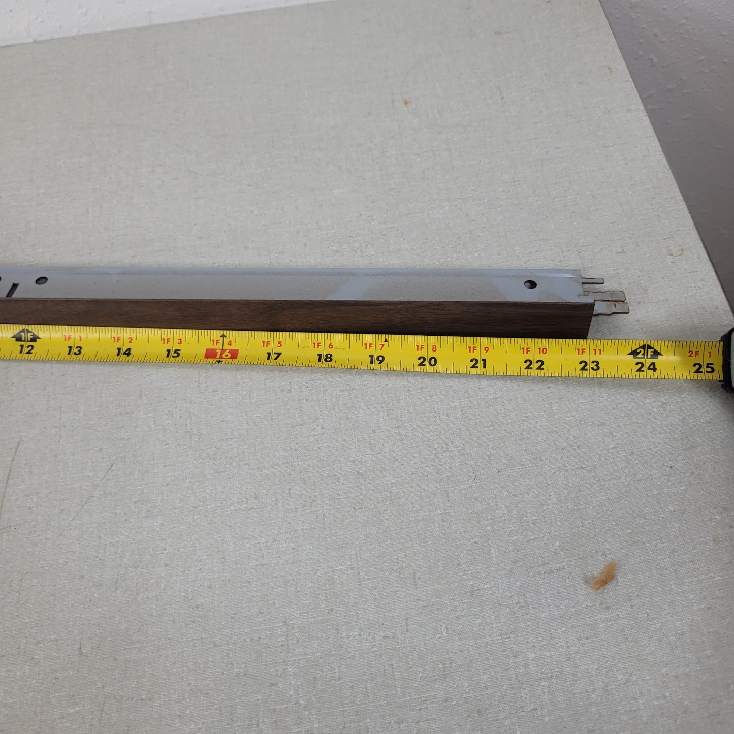 Conwed 89-138 Walnut Grain 2' Big Tee Suspension System Box Of 50 Piece 100 L.F.