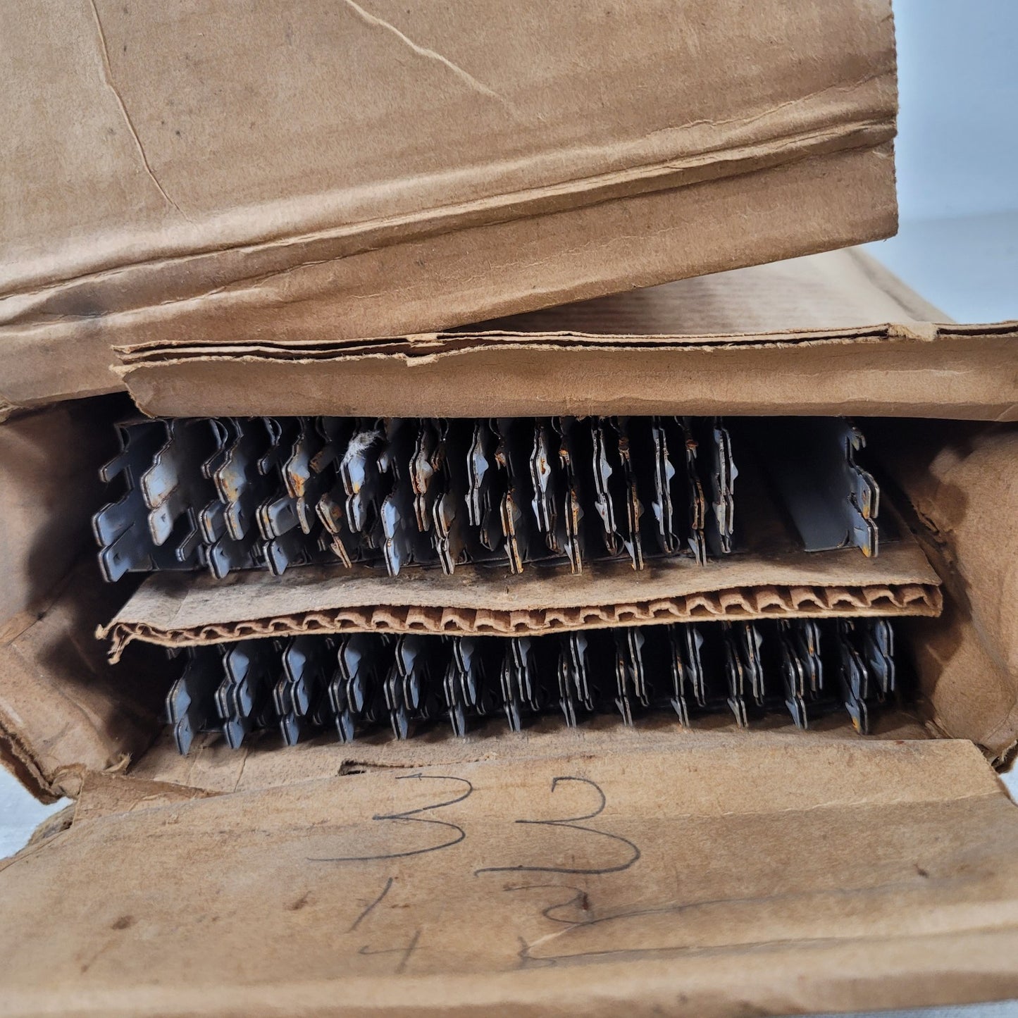 Conwed 89-138 Walnut Grain 2' Big Tee Suspension System Box Of 50 Piece 100 L.F.