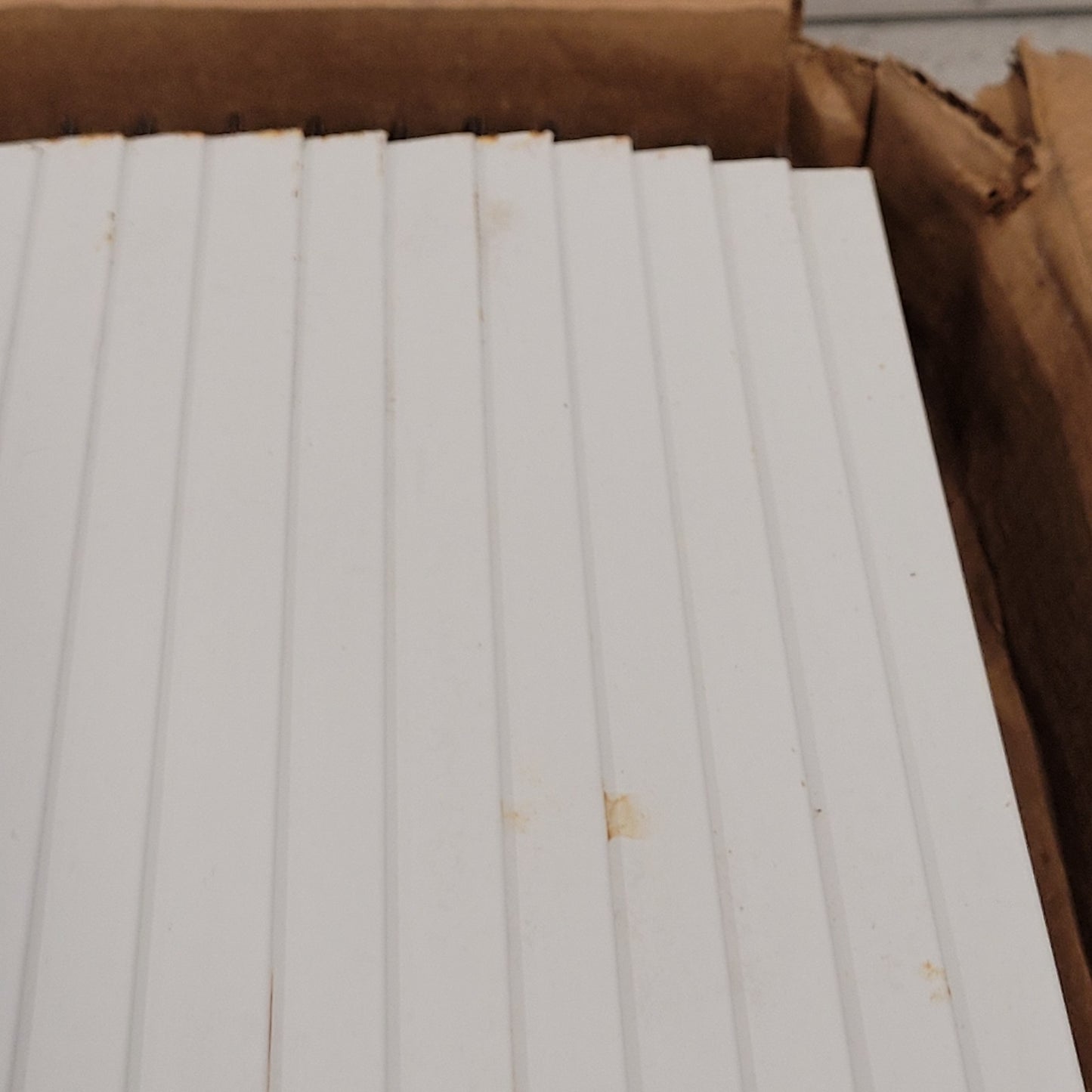 Conwed 89-146 White 4' Drop Ceiling Cross Tee Box Of 50 Piece Steel Framing