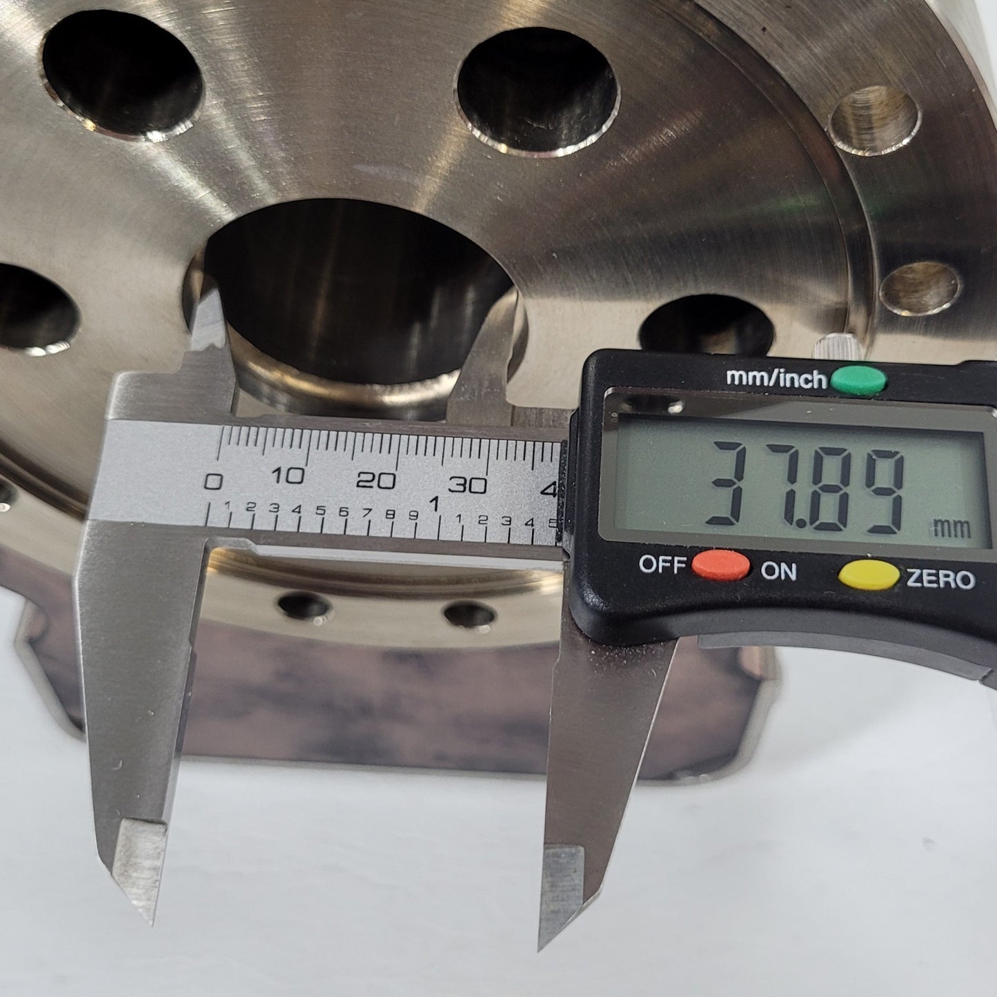 Ultra High Vacuum XYZ Translation Stage DN100CF 6" CF Bellows 2.75" Conflat UHV