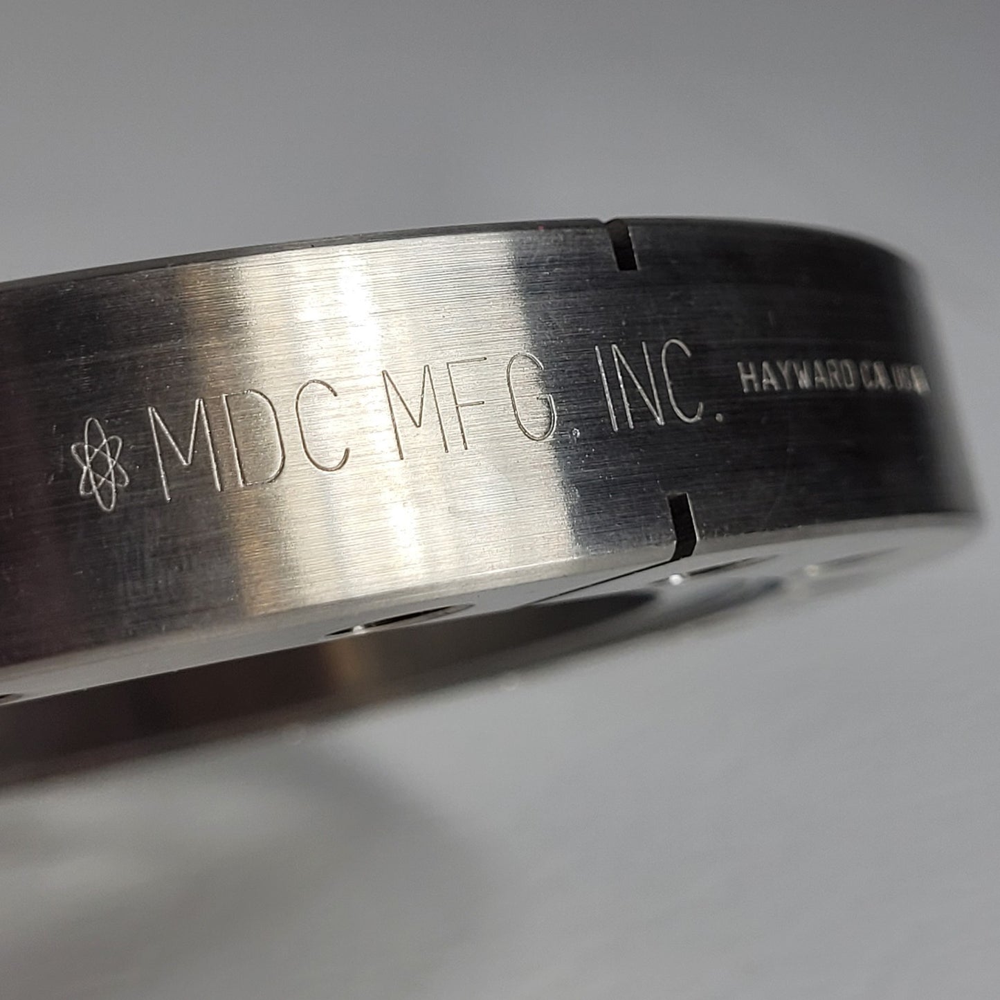 MDC DN100CF 6" CF Rotatable Double-Sided Flange High Vacuum Seal Knife Edge