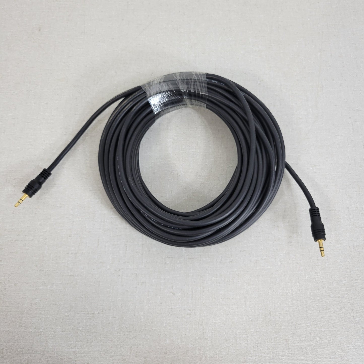 L-Com CTL35MM-100 Stereo Audio Cable Male 100ft 3.5mm Aux Jack Gold Plated