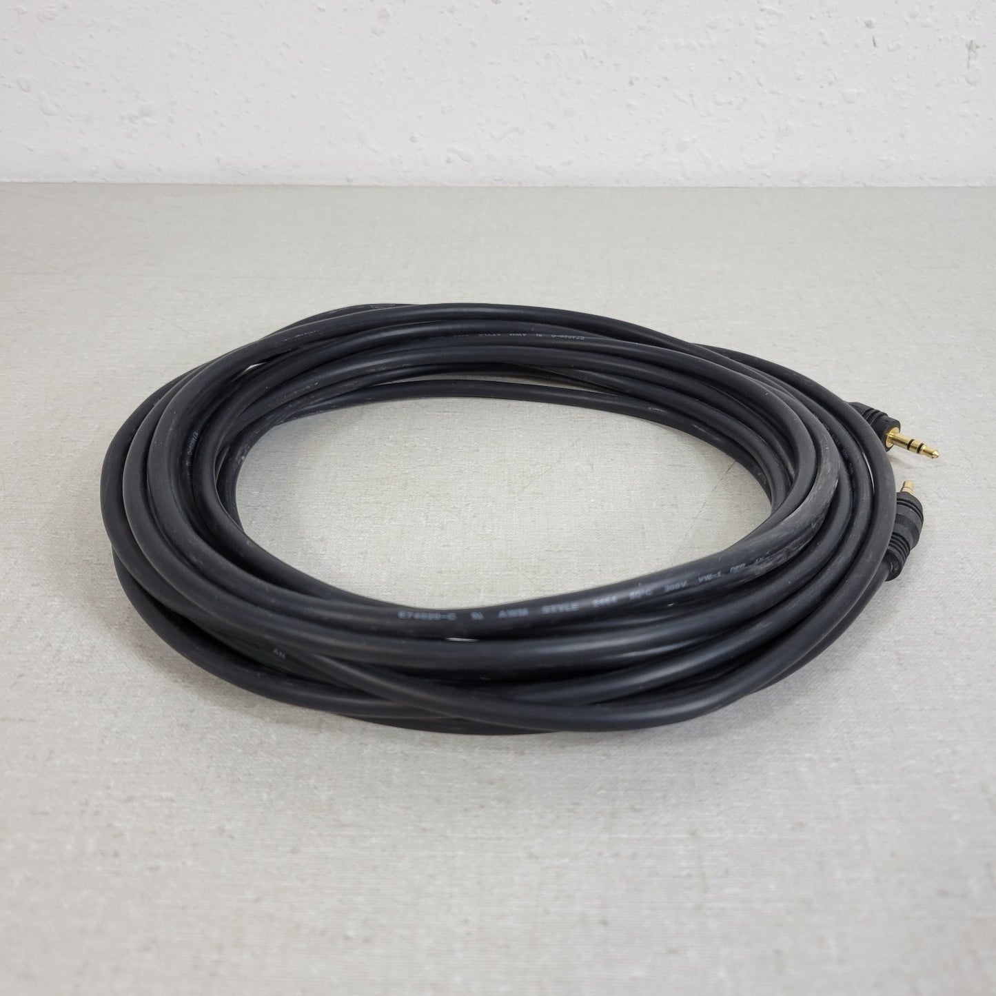 L-Com CTL35MM-25 Stereo Audio Cable Male to Male 25ft 3.5mm Aux Jack Gold Plated