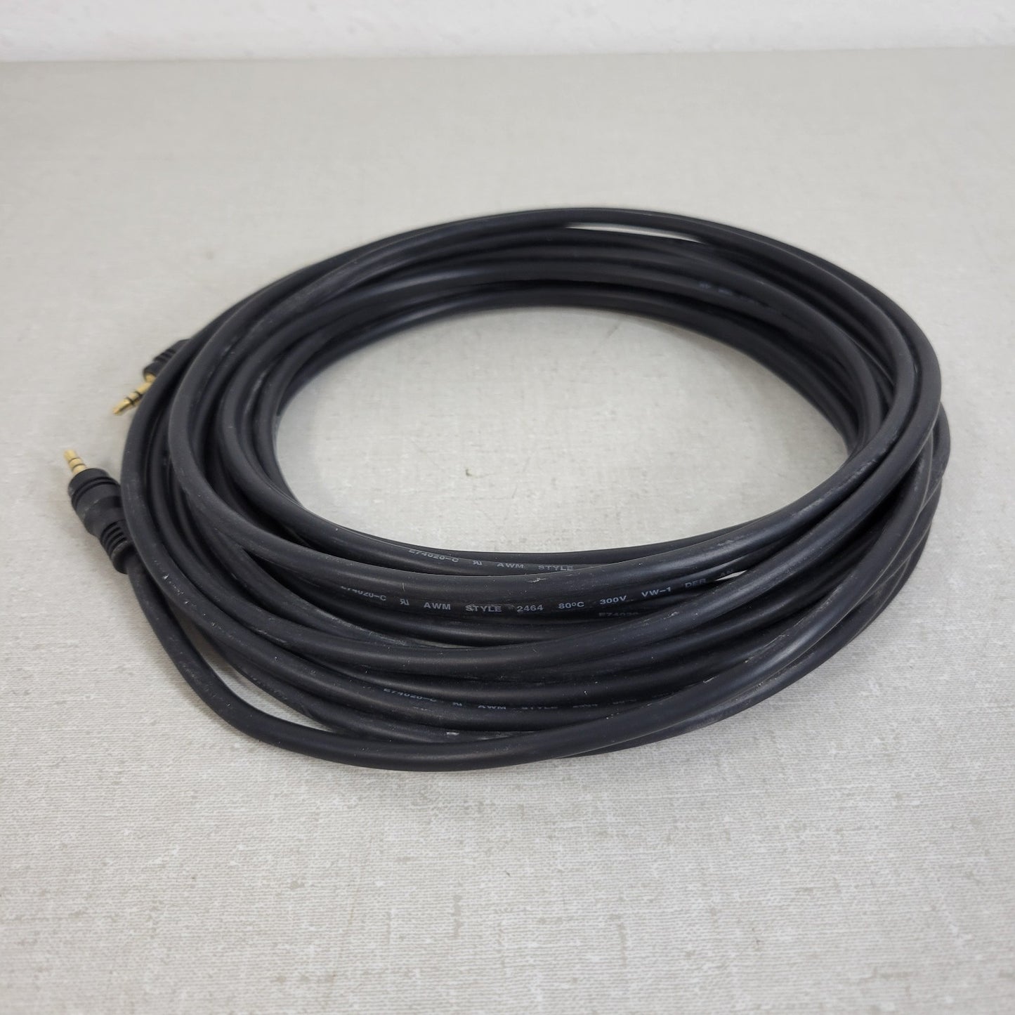 L-Com CTL35MM-25 Stereo Audio Cable Male to Male 25ft 3.5mm Aux Jack Gold Plated