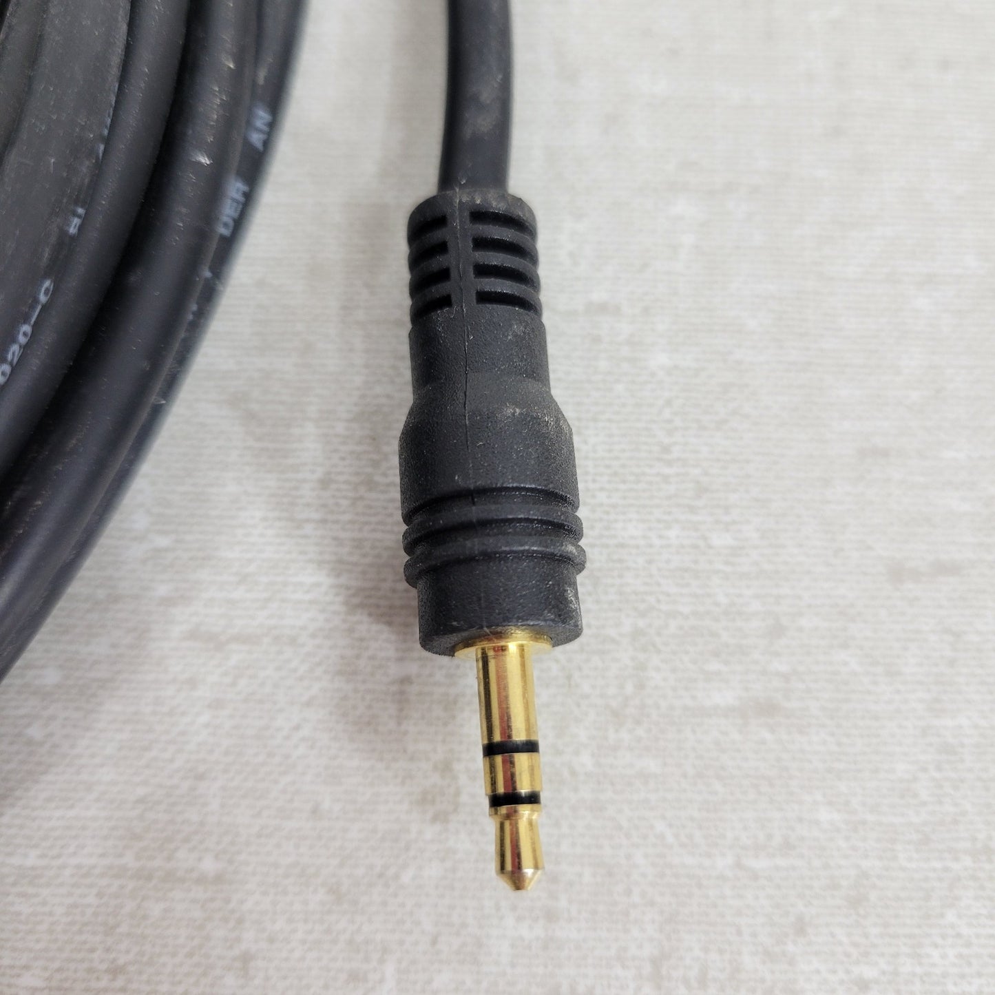 L-Com CTL35MM-25 Stereo Audio Cable Male to Male 25ft 3.5mm Aux Jack Gold Plated