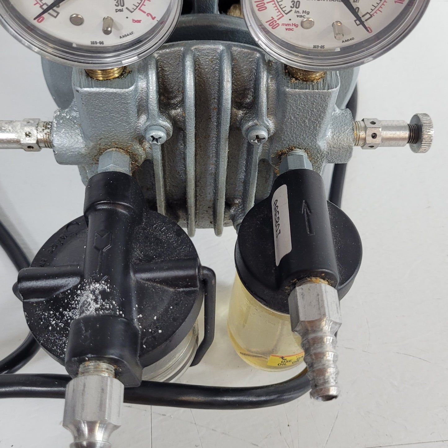 Tested Works Gast G8GCX Air Vacuum Compressor Pump 1/6HP w/ Collection Cups