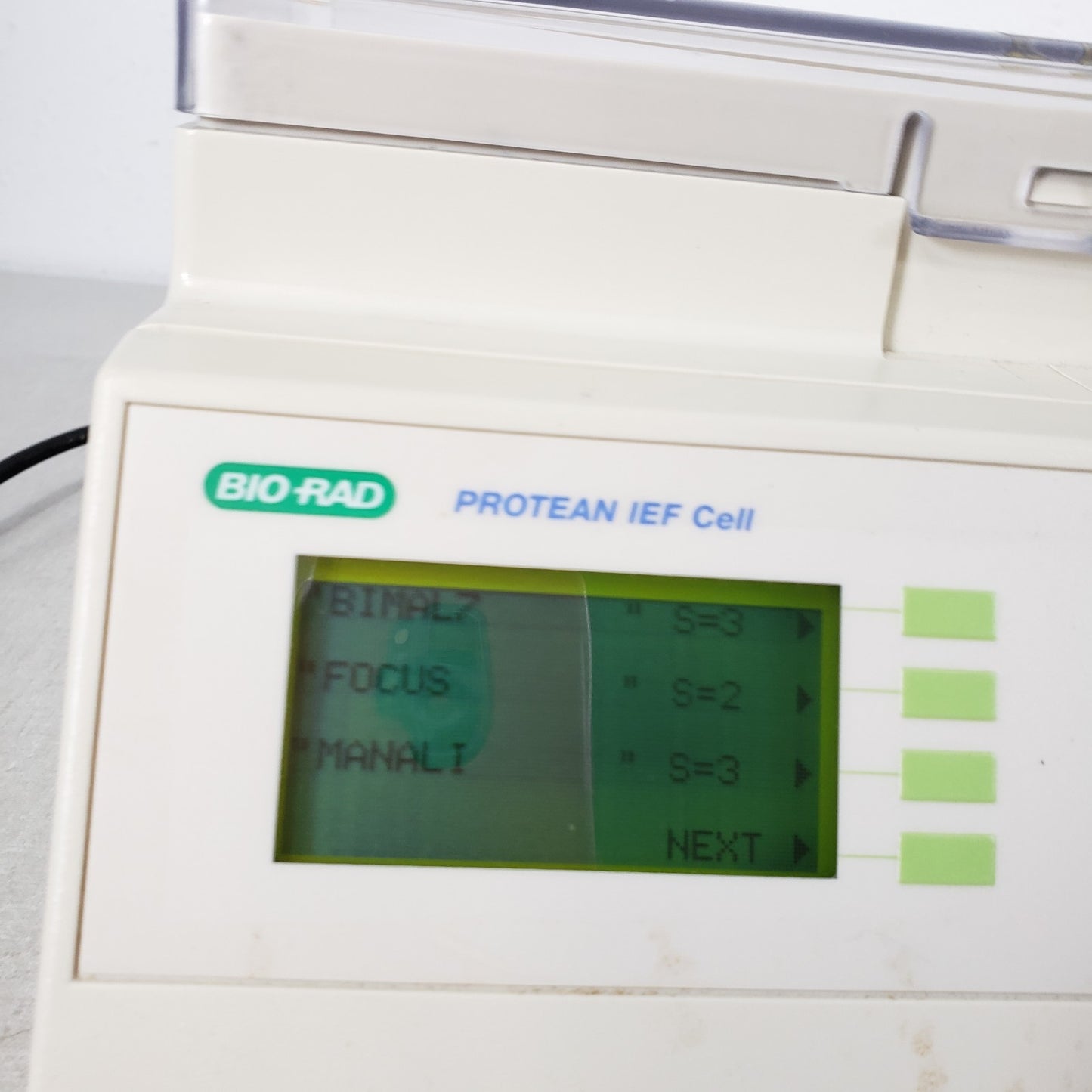 Bio Rad Protean IEF Cell 526BR Protein Electrophoresis Peltier Platform BioRad