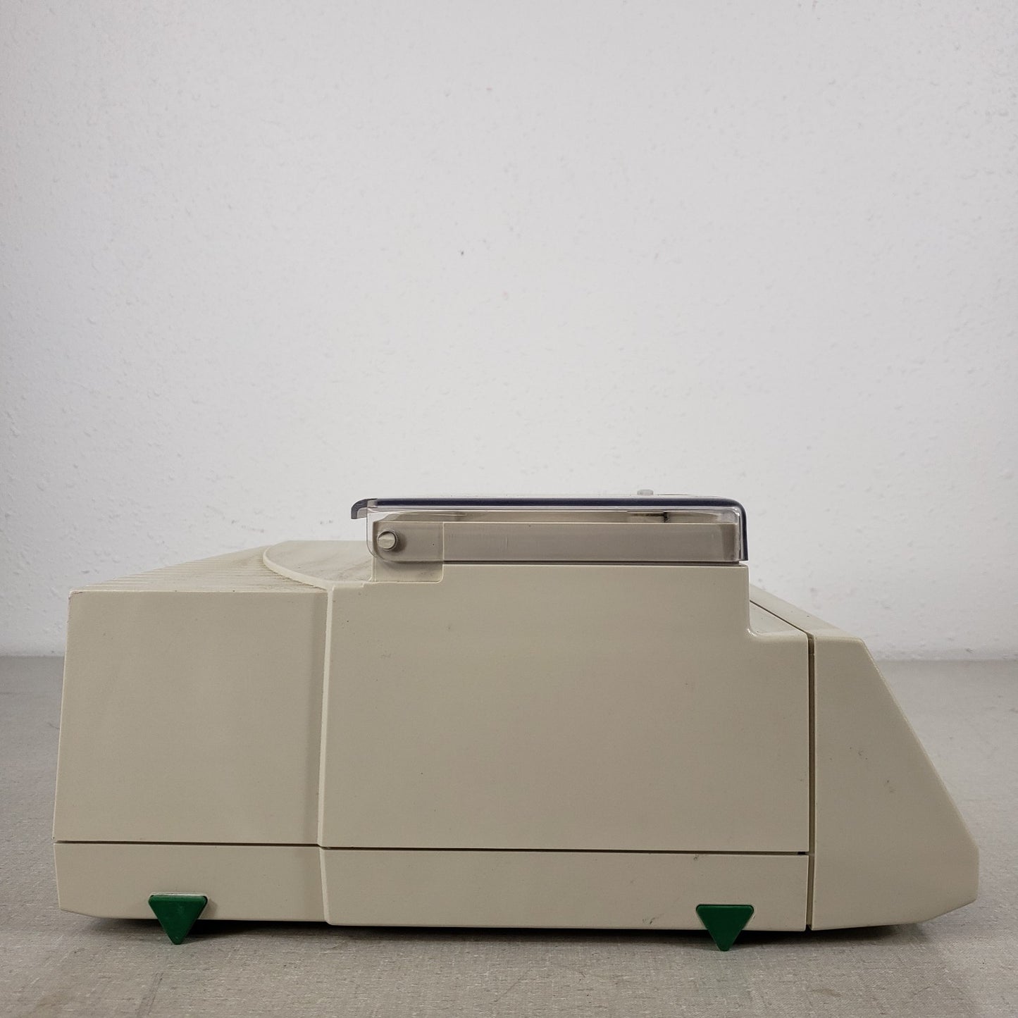 Bio Rad Protean IEF Cell 526BR Protein Electrophoresis Peltier Platform BioRad