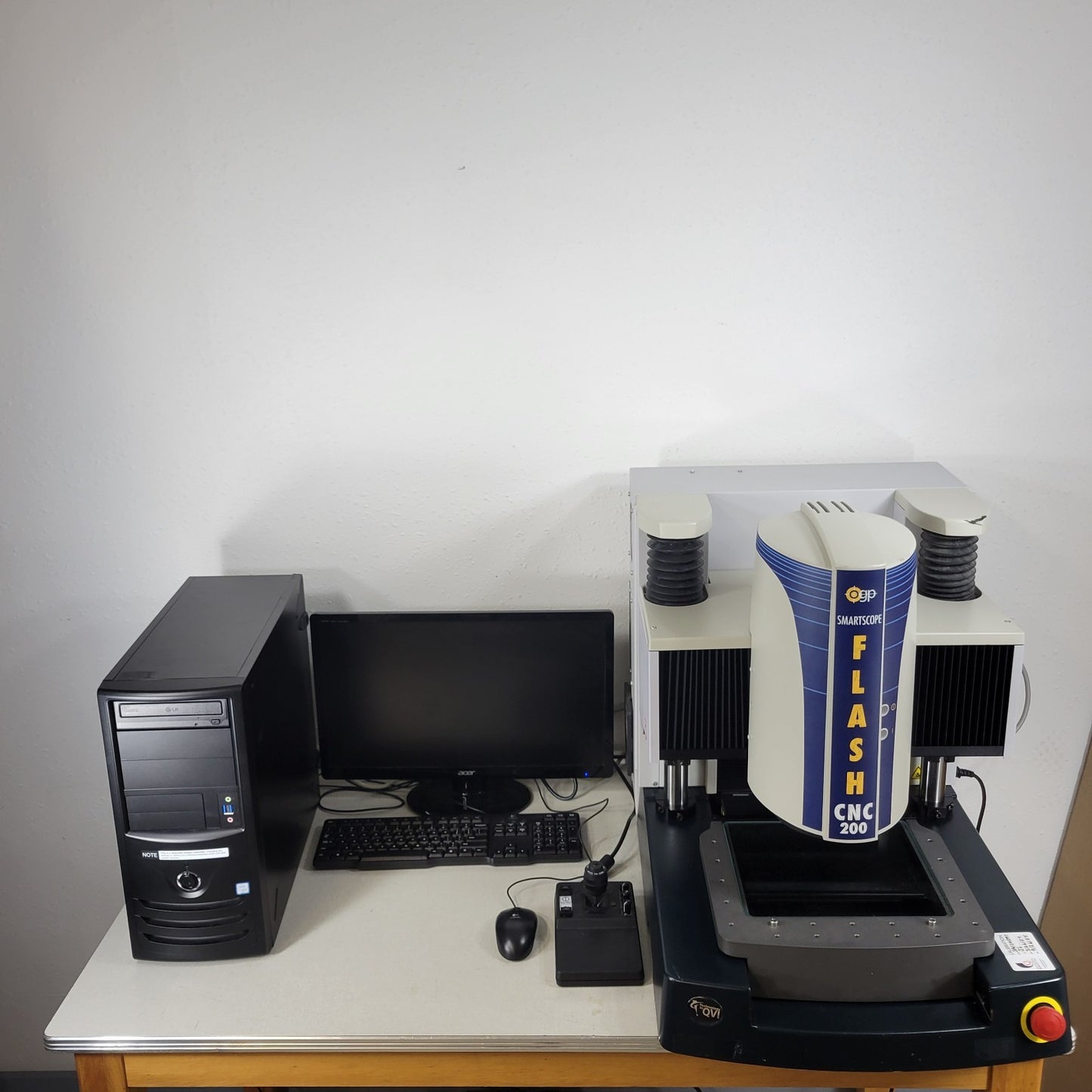 OGP SMARTSCOPE Flash CNC200 Compact Elevating Multisensor Video Metrology System