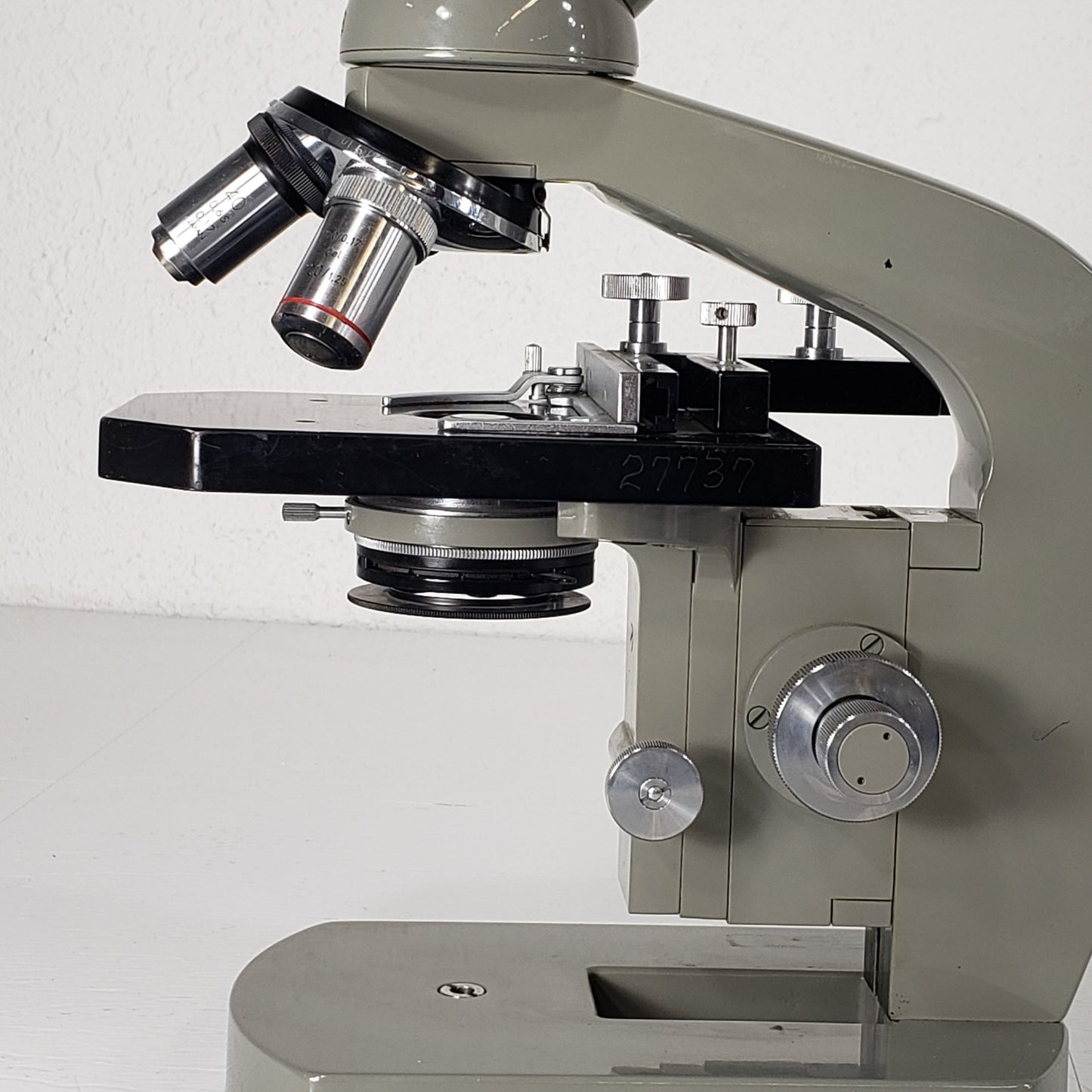 Tested Vintage Olympus Tokyo Monocular Microscope With Illuminator 10X 40X 100X