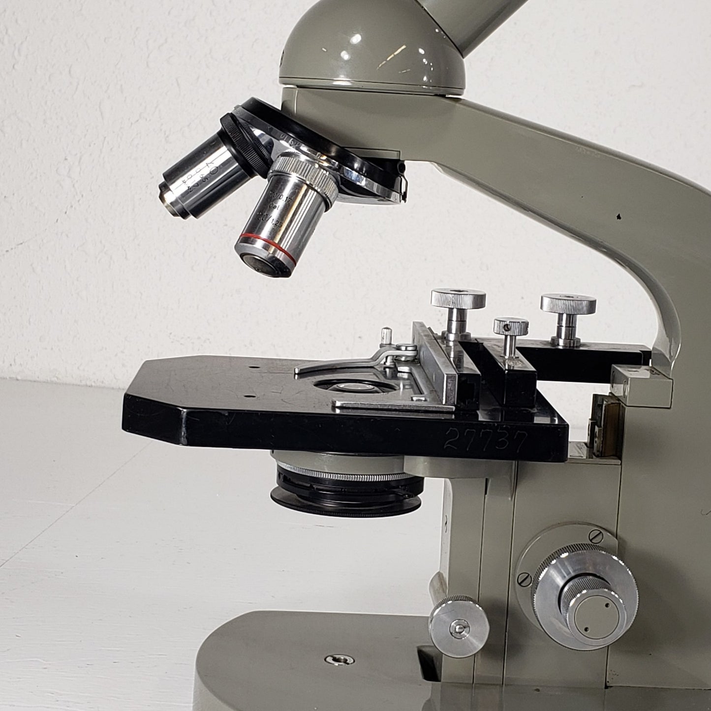 Tested Vintage Olympus Tokyo Monocular Microscope With Illuminator 10X 40X 100X