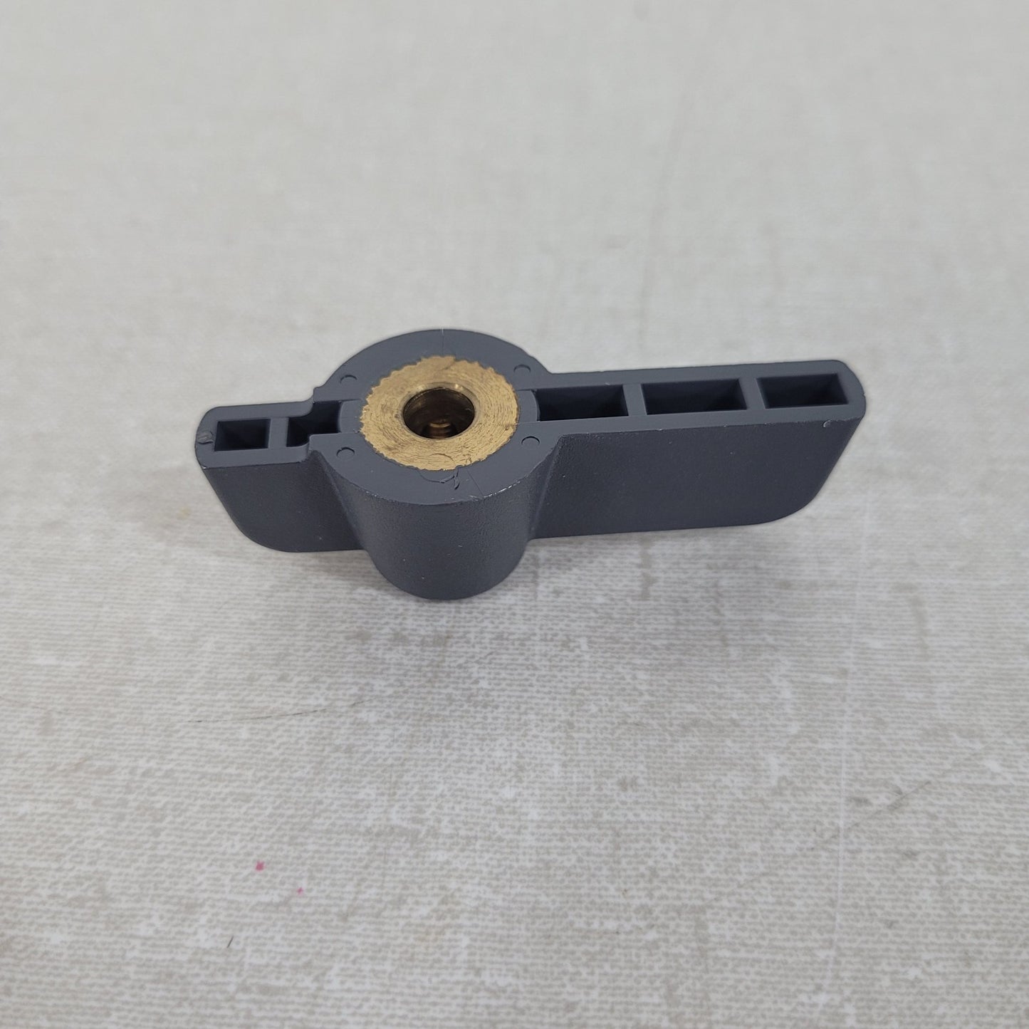 Thermo Fisher Scientific 045-721201 NC Knob SMPL Comp .25 Dark Gray FTIR Sample