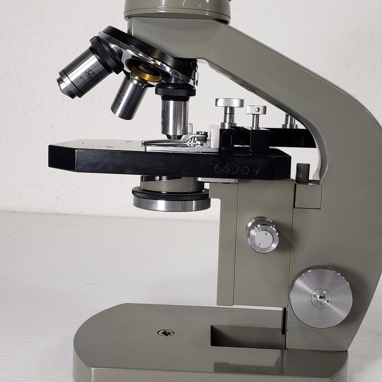 Tested Vintage Olympus Tokyo Monocular Microscope With 10X 40X 100X Objectives