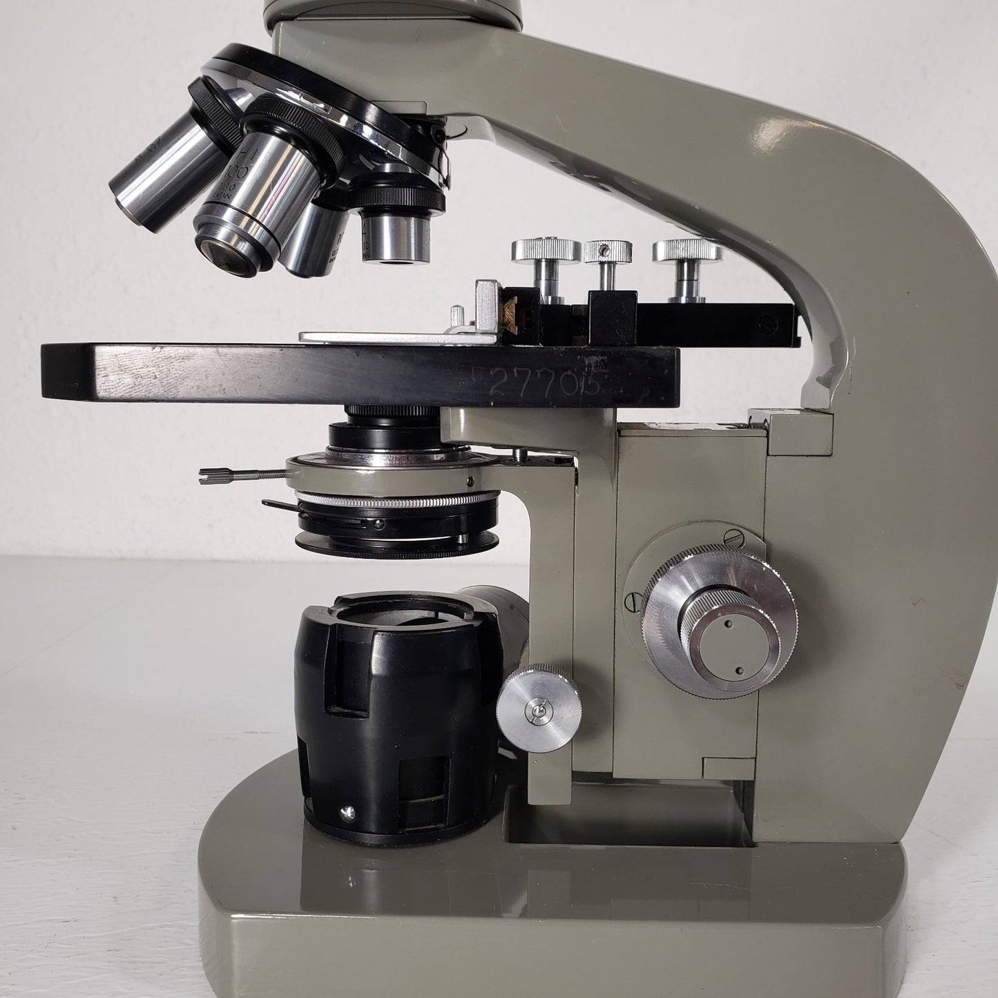 Tested Vintage Olympus Tokyo Monocular Microscope With Illuminator & Objectives
