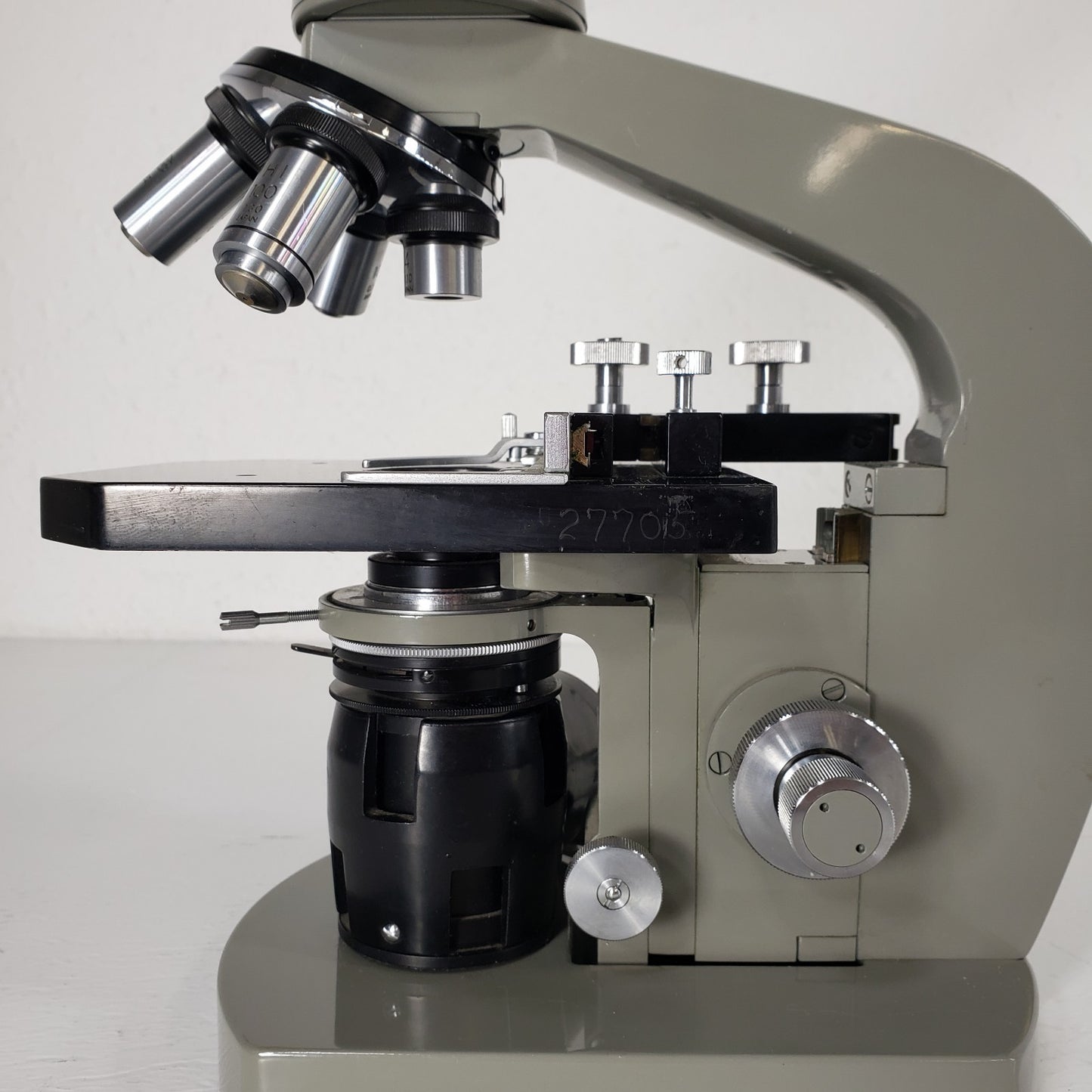 Tested Vintage Olympus Tokyo Monocular Microscope With Illuminator & Objectives