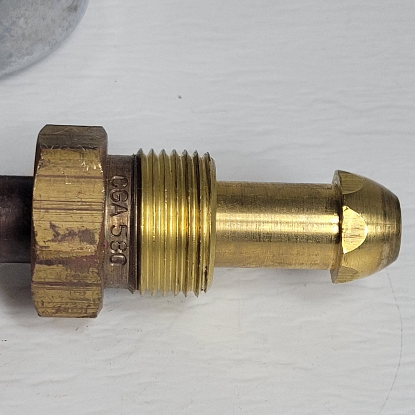 Kim Products 40310 Gas Regulator Pneumatic Dual Pressure Gauge Psi 4k CGA580