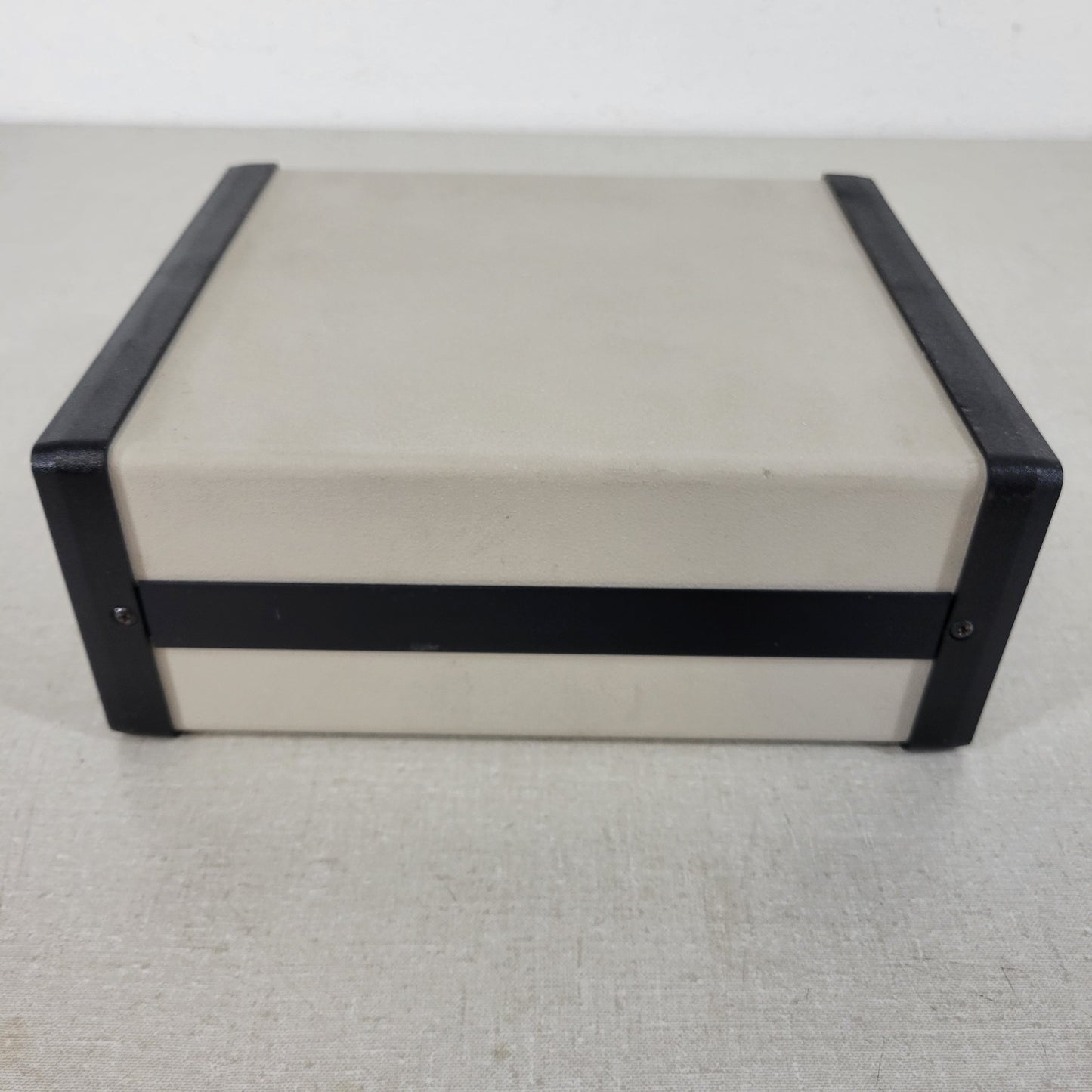 IPITEK Lumitherm 104 LT104-110-1 Four Channel High Precision Thermometer 0.001°C