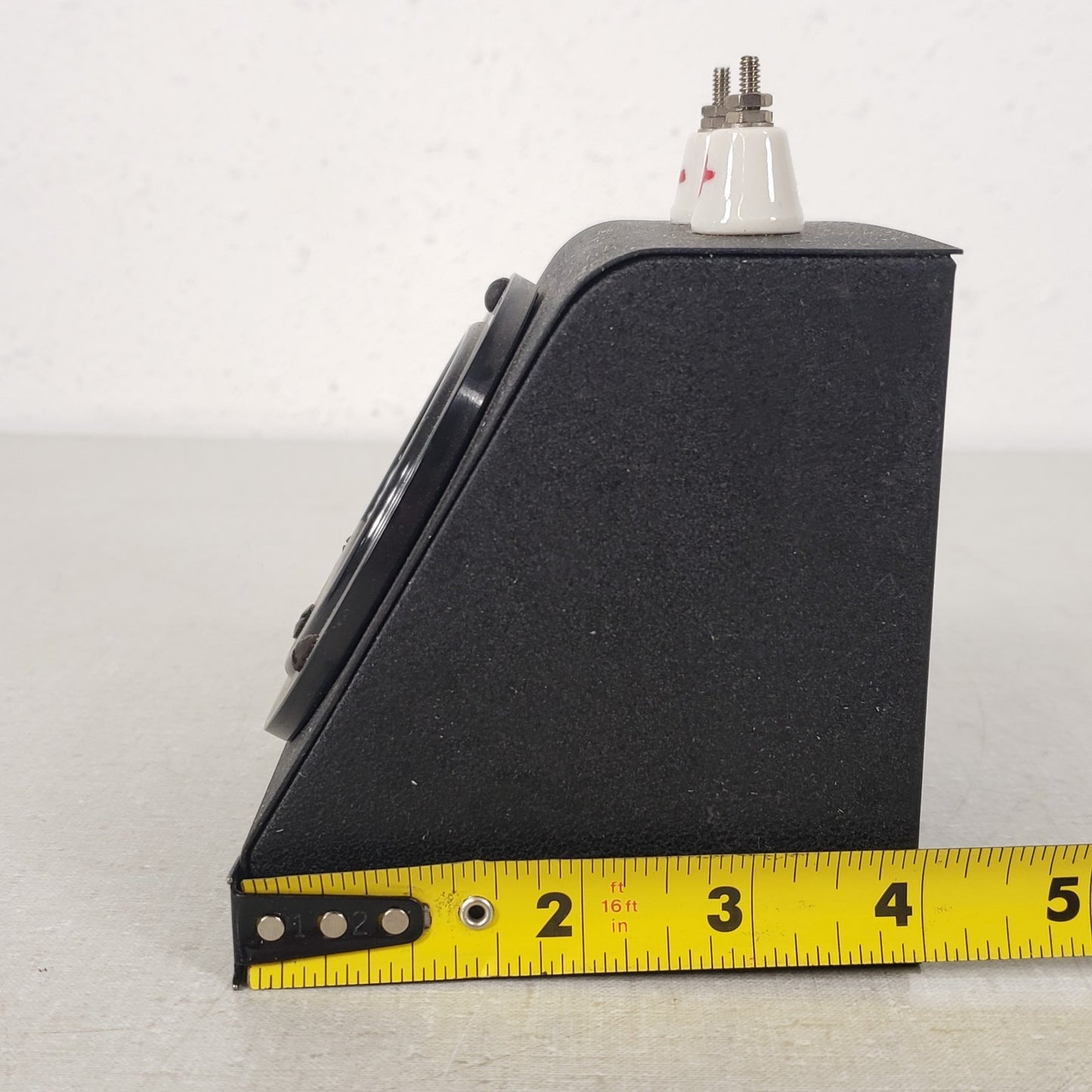 Vintage Tripplet 321 D.C Volt Meter 0-1 1000 OHMS Per Volt Metal Housing