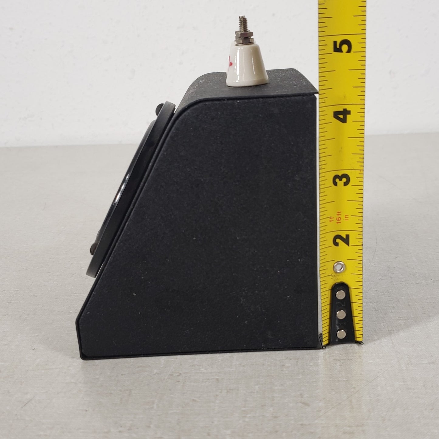 Vintage Tripplet 321 D.C Volt Meter 0-1 1000 OHMS Per Volt Metal Housing