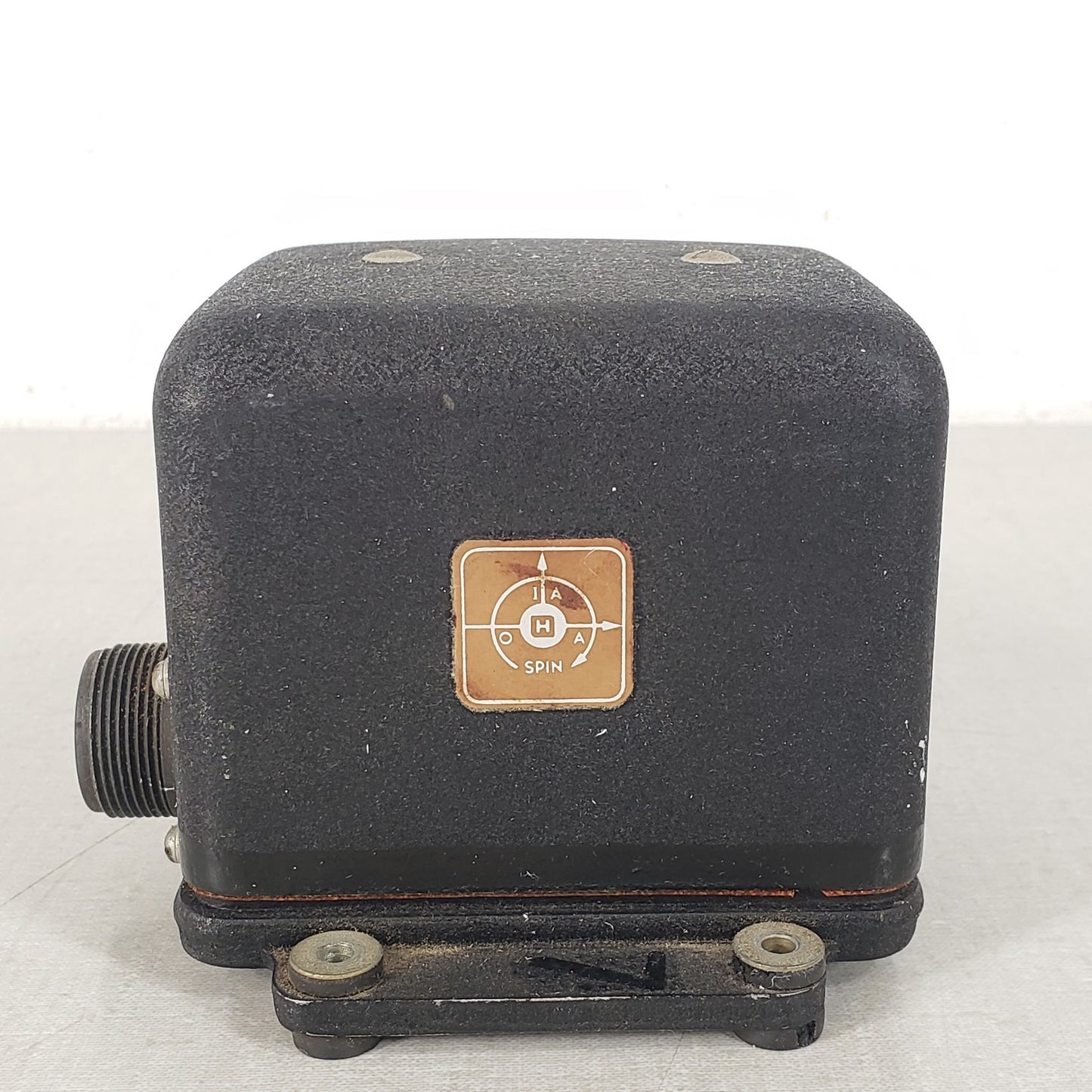 Vintage Honeywell 332G-2 JG005A-18 Roll Rate Gyro Single Axis Circular Multi Pin