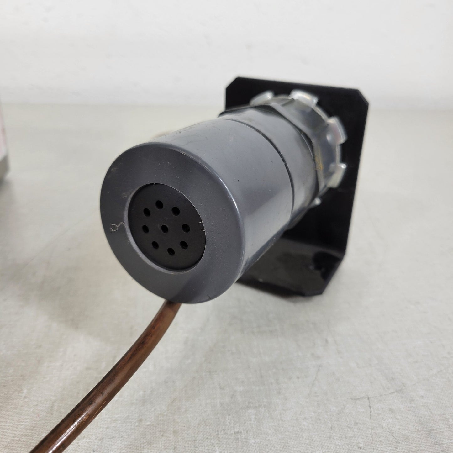Analygas 73 Single Point Sample Drawing Gas Monitor Carbon Dioxide CO2 Analyzer