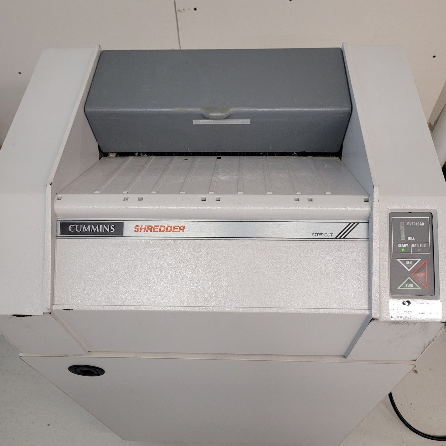 TESTED Cummins 195-9004-00 Strip Cut Paper Pro-Grade Commercial Shredder 195-04