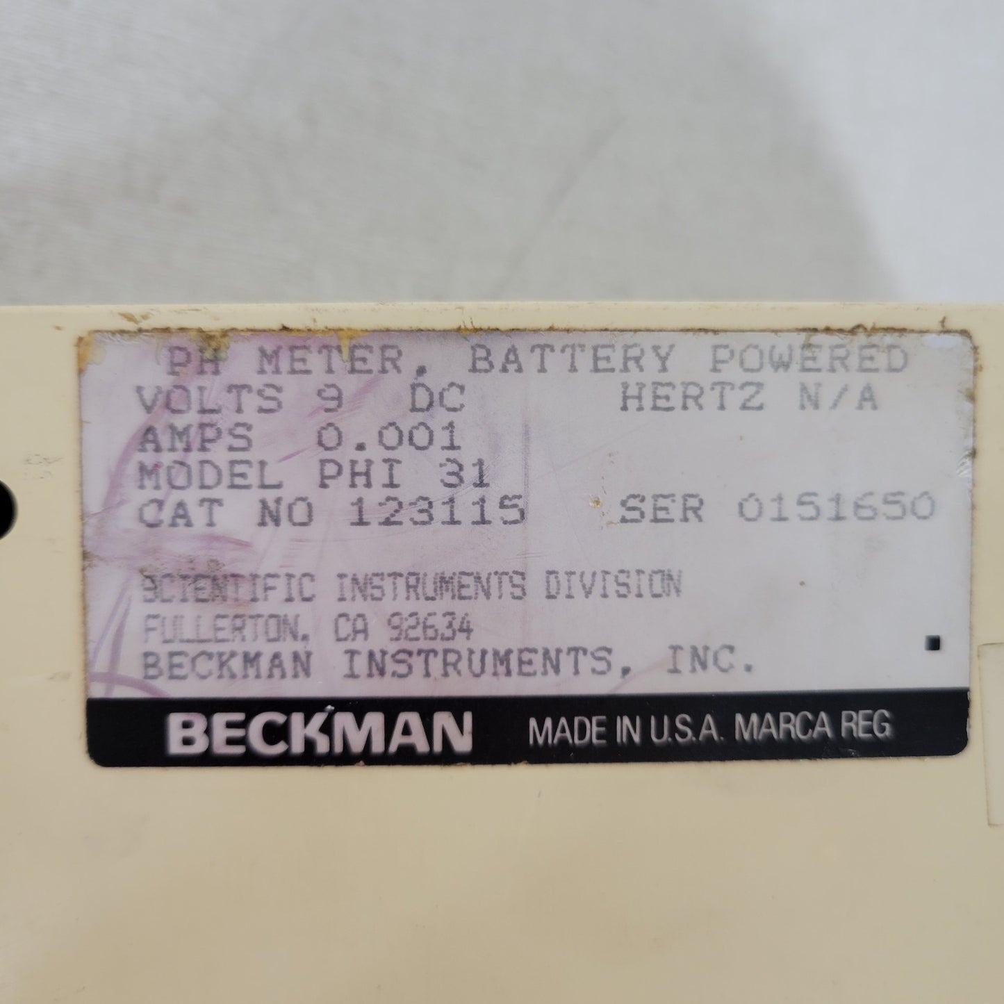 Beckman PHI 31 Precision Digital Display pH Meter Battery Powered 9V DC