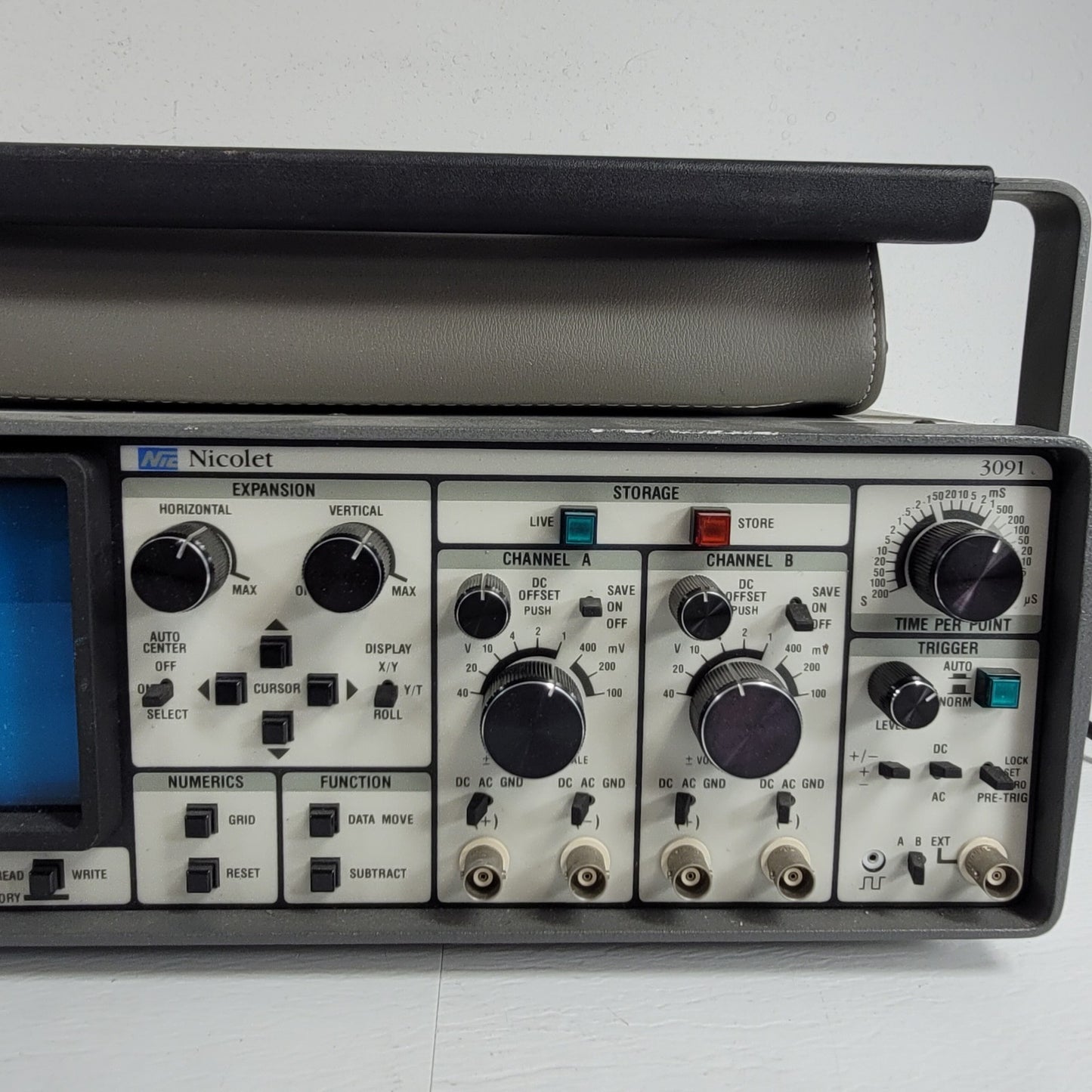 TESTED Vintage Nicolet NIC 3091 300 kHz 12-Bit 2-Channel Oscilloscope w/ Extras