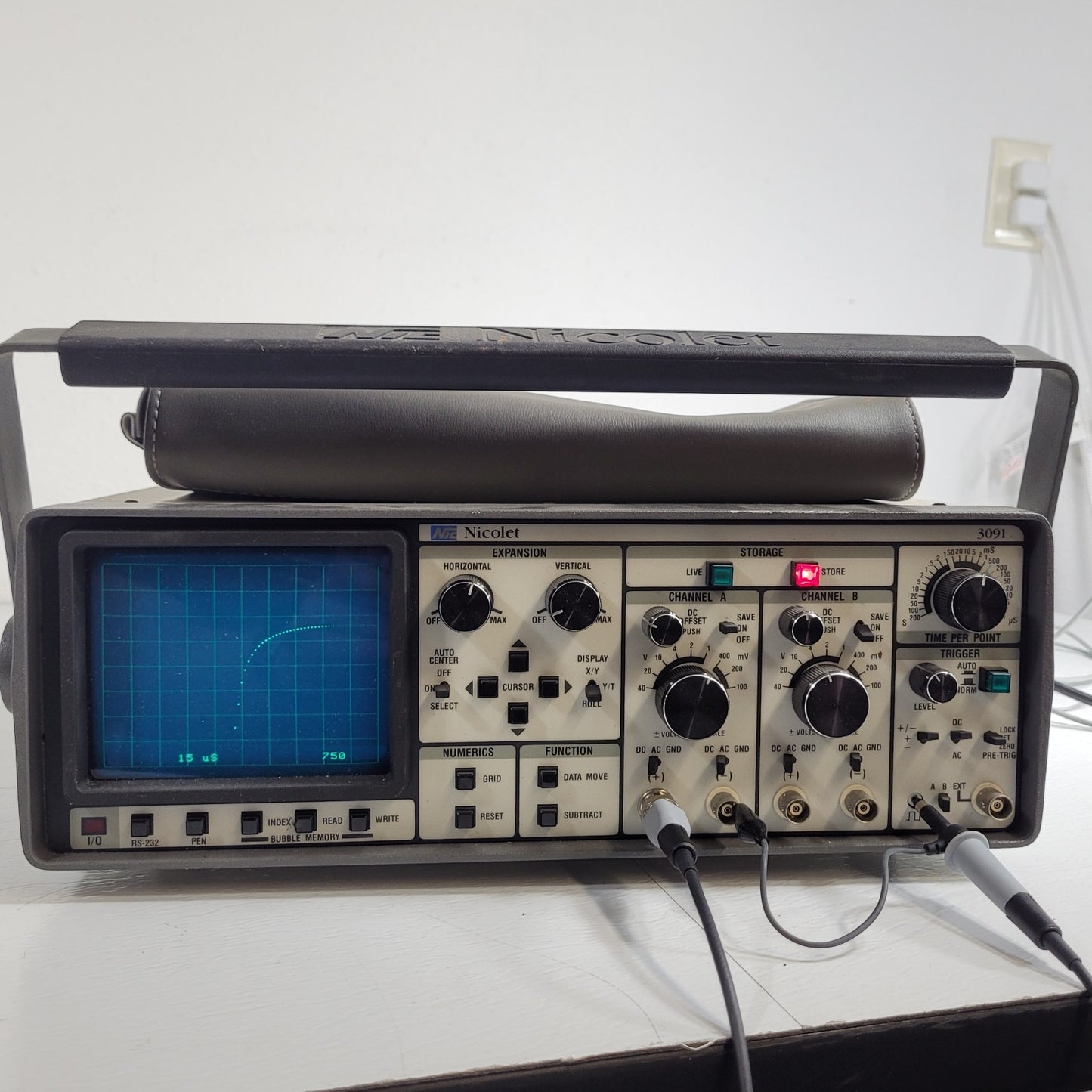 TESTED Vintage Nicolet NIC 3091 300 kHz 12-Bit 2-Channel Oscilloscope w/ Extras