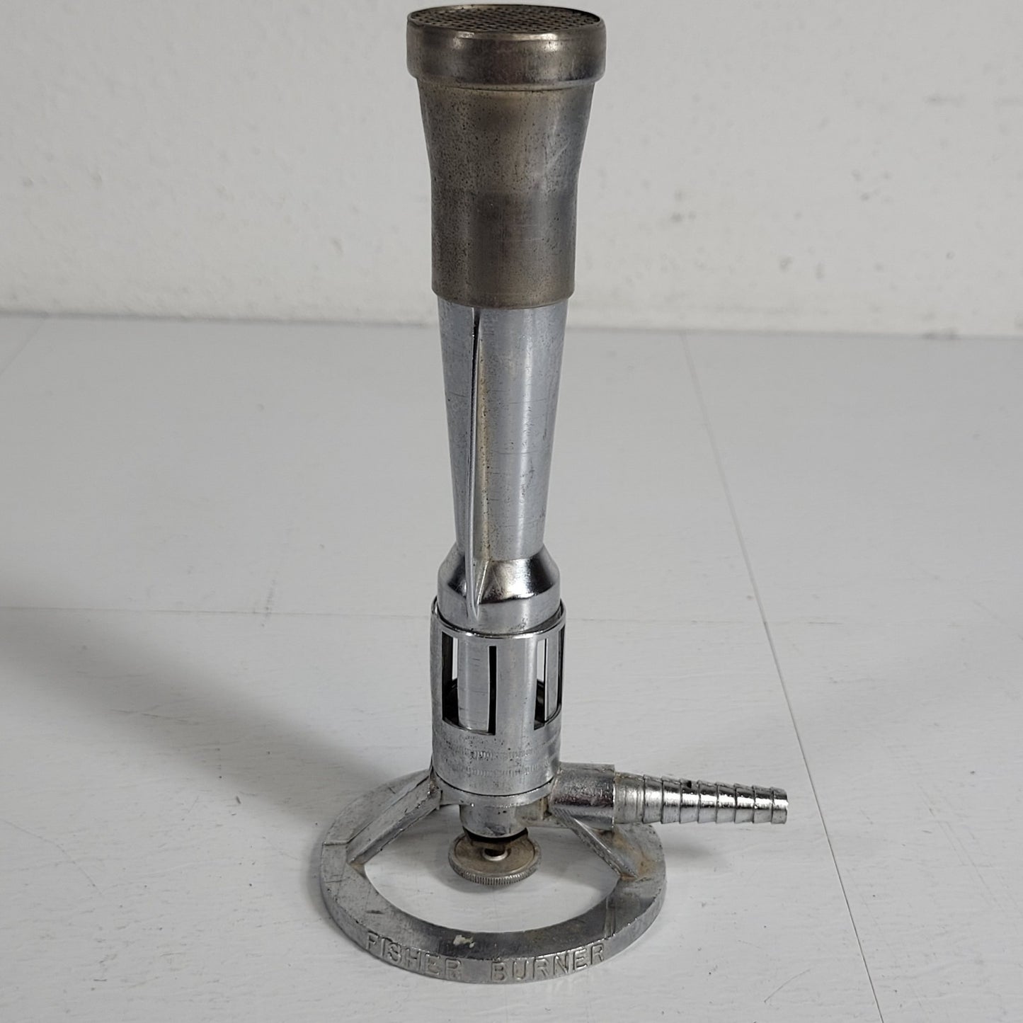 Vintage FISHER Accuflame Lab Bunsen Burner Gas 1201  2  8" Tall 1/4 NPT