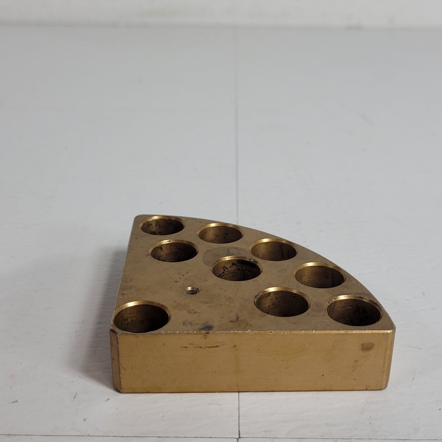 9-Place Pie Block for 1 Dram (4ml) Vial 15mm x 45mm Anodized Gold CG-1991-P-13