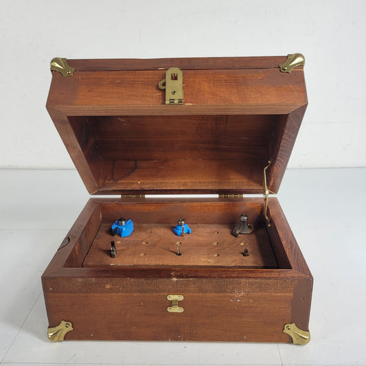 Wooden Router Bit Box with Six 1/4" Router Bits Bosch 1-1/2-in Rabbeting Bit