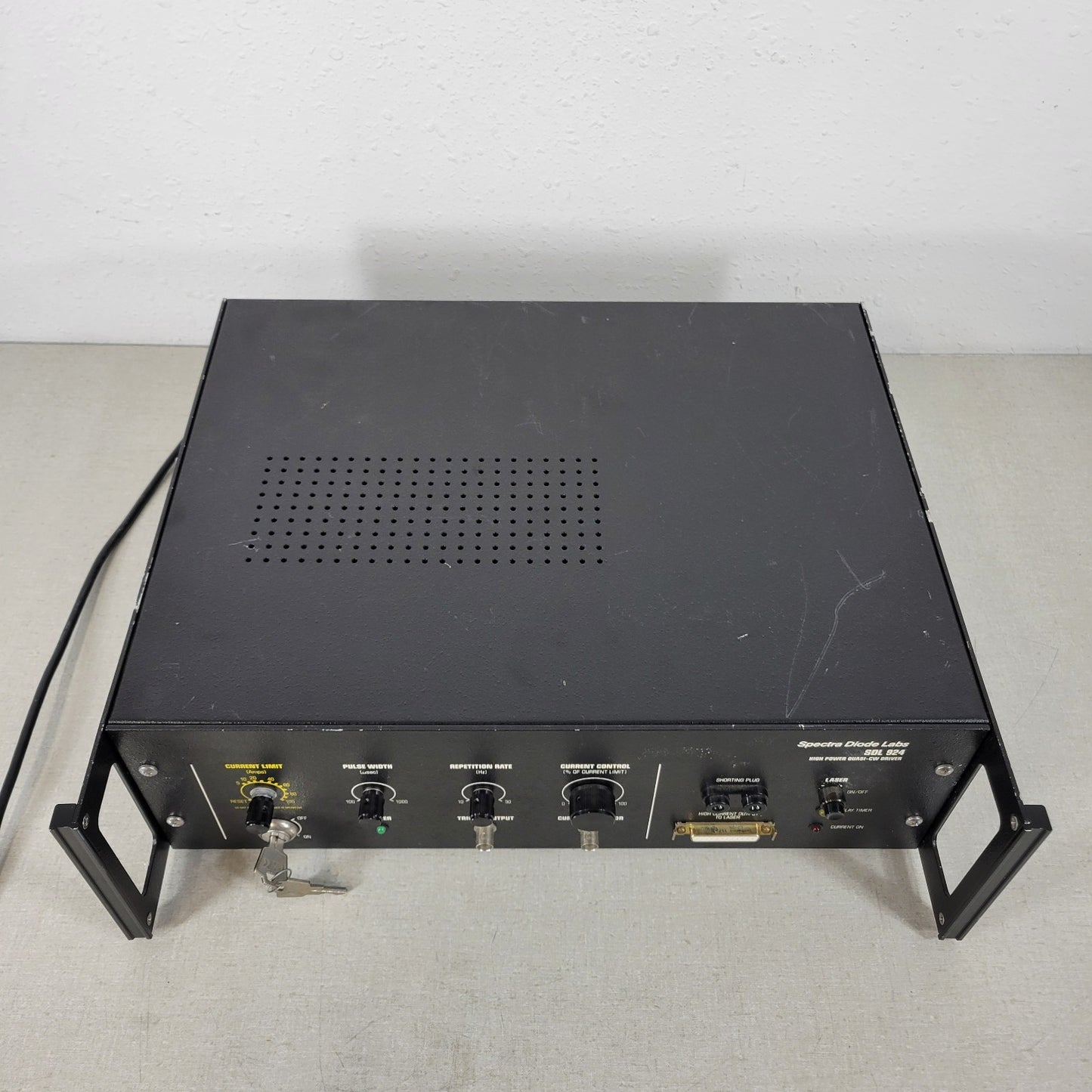 Spectra Diode Labs SDL-924 High Power Quasi-CW Pulsed Laser Driver 100 Amps Max