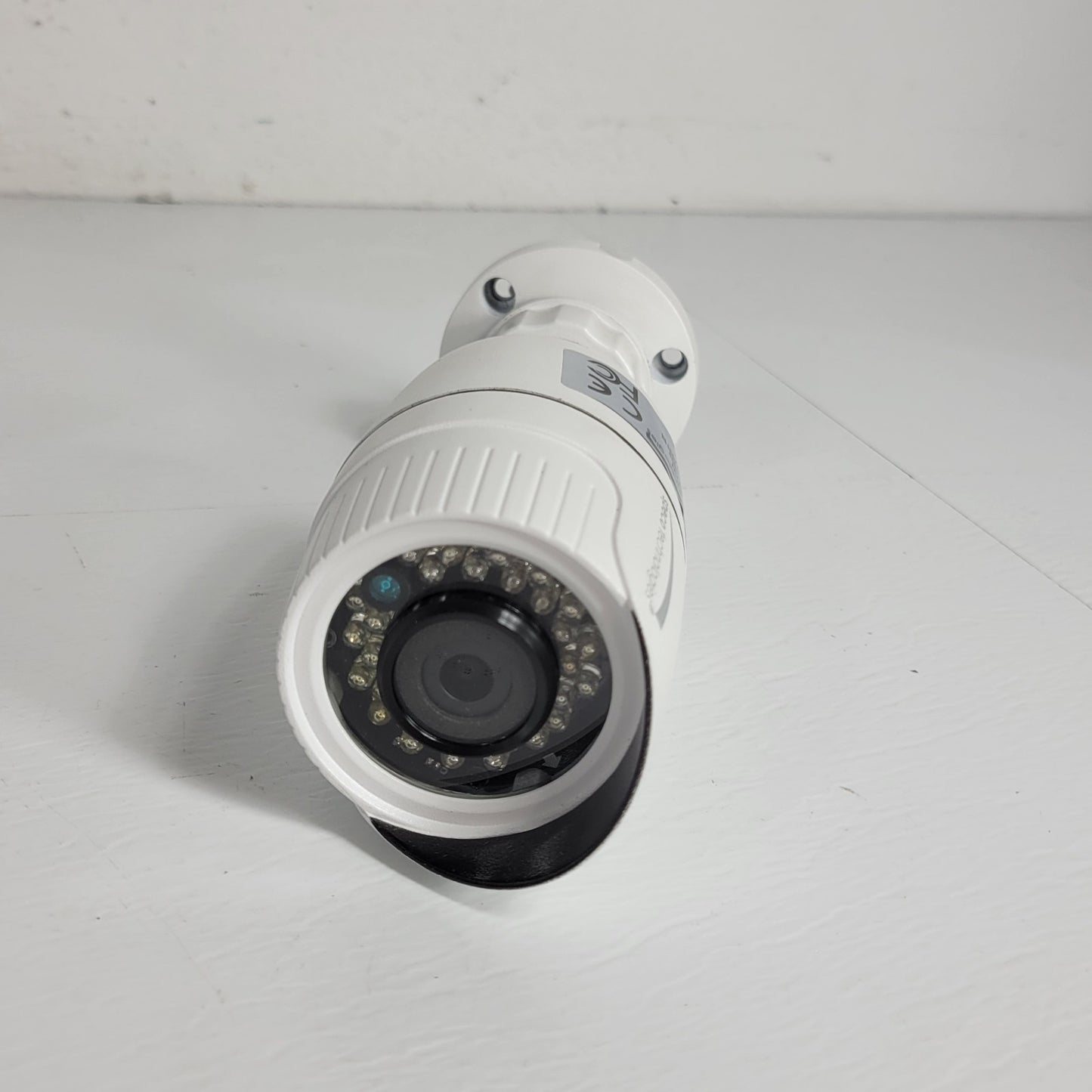 PARTS Speco VLB2TW Color Camera 2MP 3.6mm Full HD-TVI & 960H Analog 28 IR LEDs
