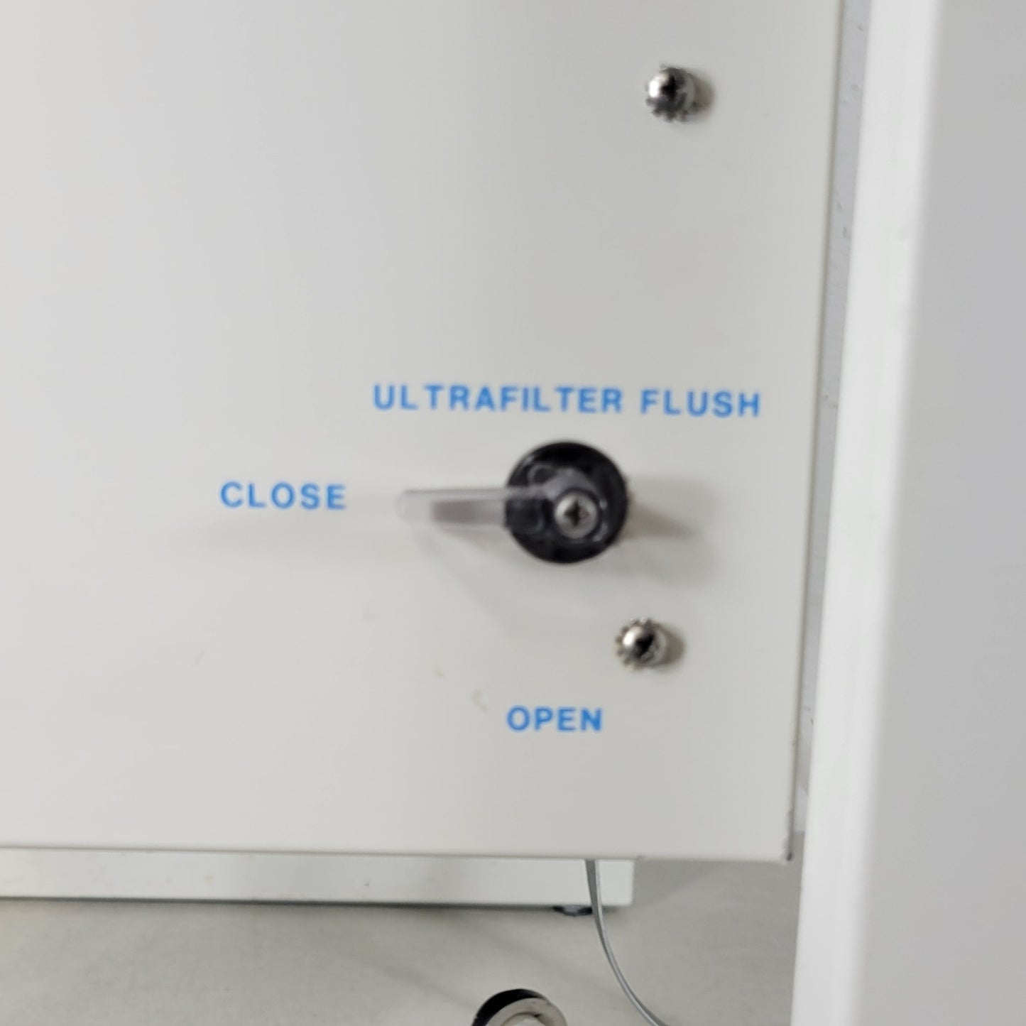 Barnstead Thermolyne D4754 Nanopure Ultrapure Water System 4 Filter Type 1 Water