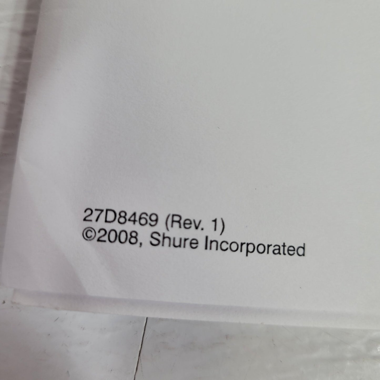 SHURE MX300 User Guide 27G283834 Rev 3 SCM800/SCM800E User Guide 27D8469 Rev 1