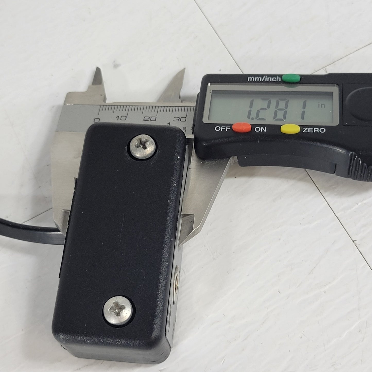 3M 732 Dual Remote ESD Wrist Strap Input Jack Kit for 724 Workstation Monitor