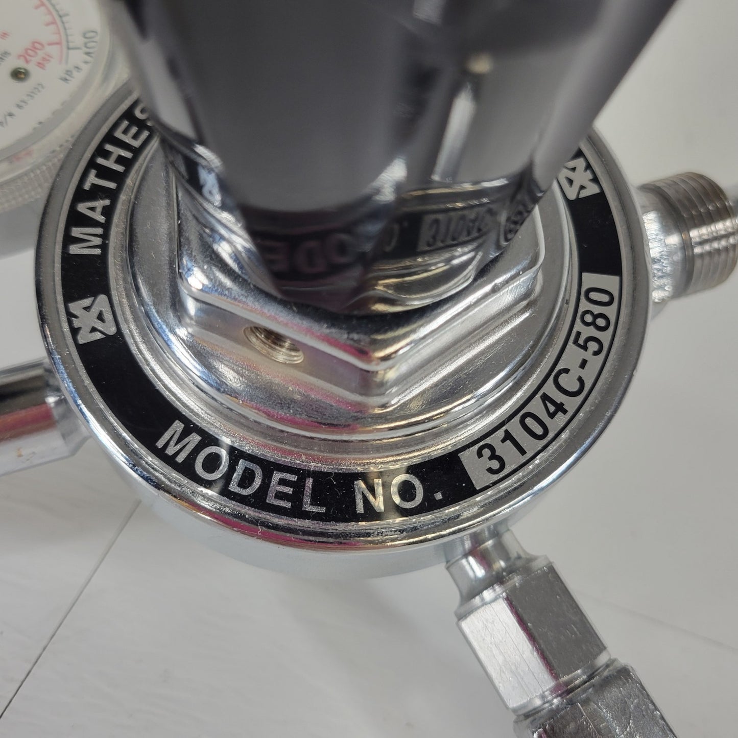 Matheson Gas Products Regulator 3104C-580 CGA-580 LMF 4373P Gauge Valve