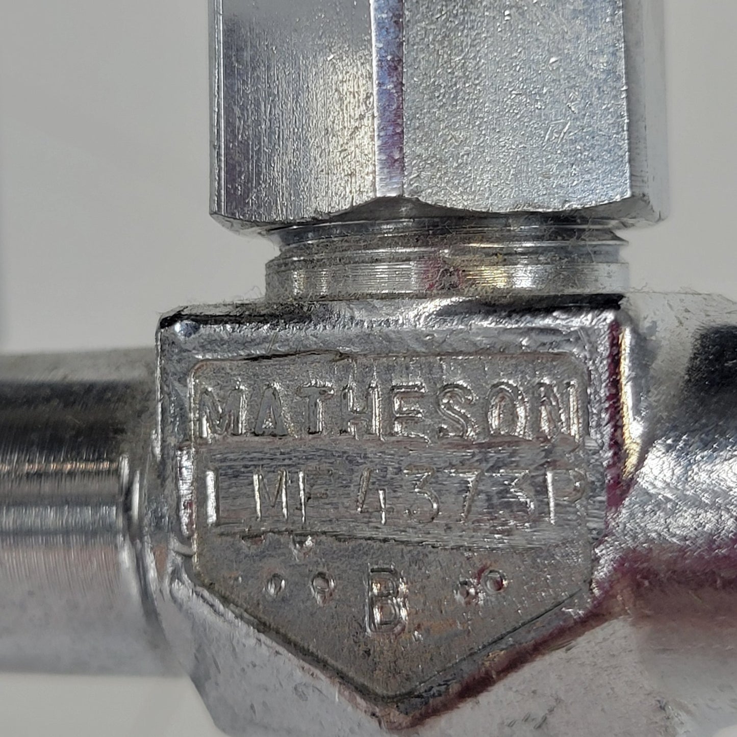 Matheson Gas Products Regulator 3104C-350 CGA-350 LMF 4373P Gauge Valve