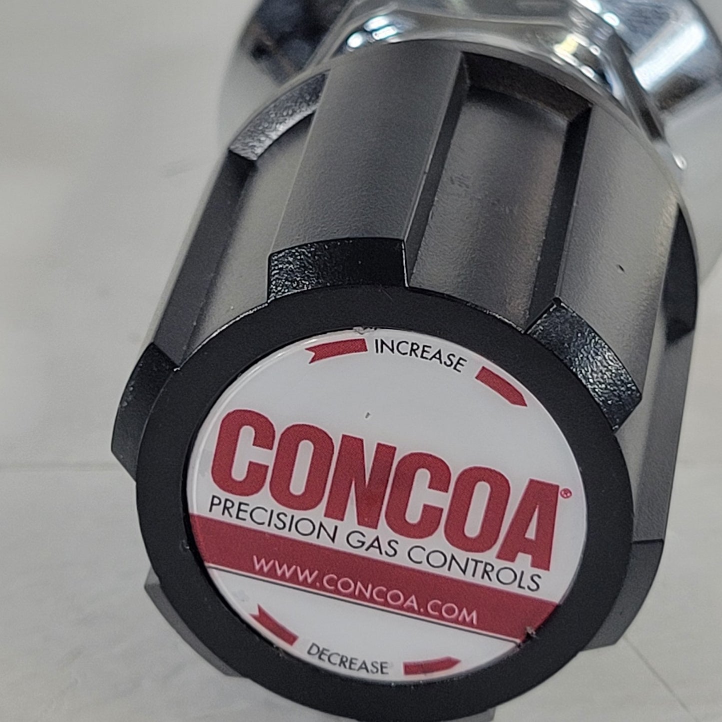 Concoa Precision Gas Controls Regulator 3127301-01-580 CGA-580 3000 Psi Max