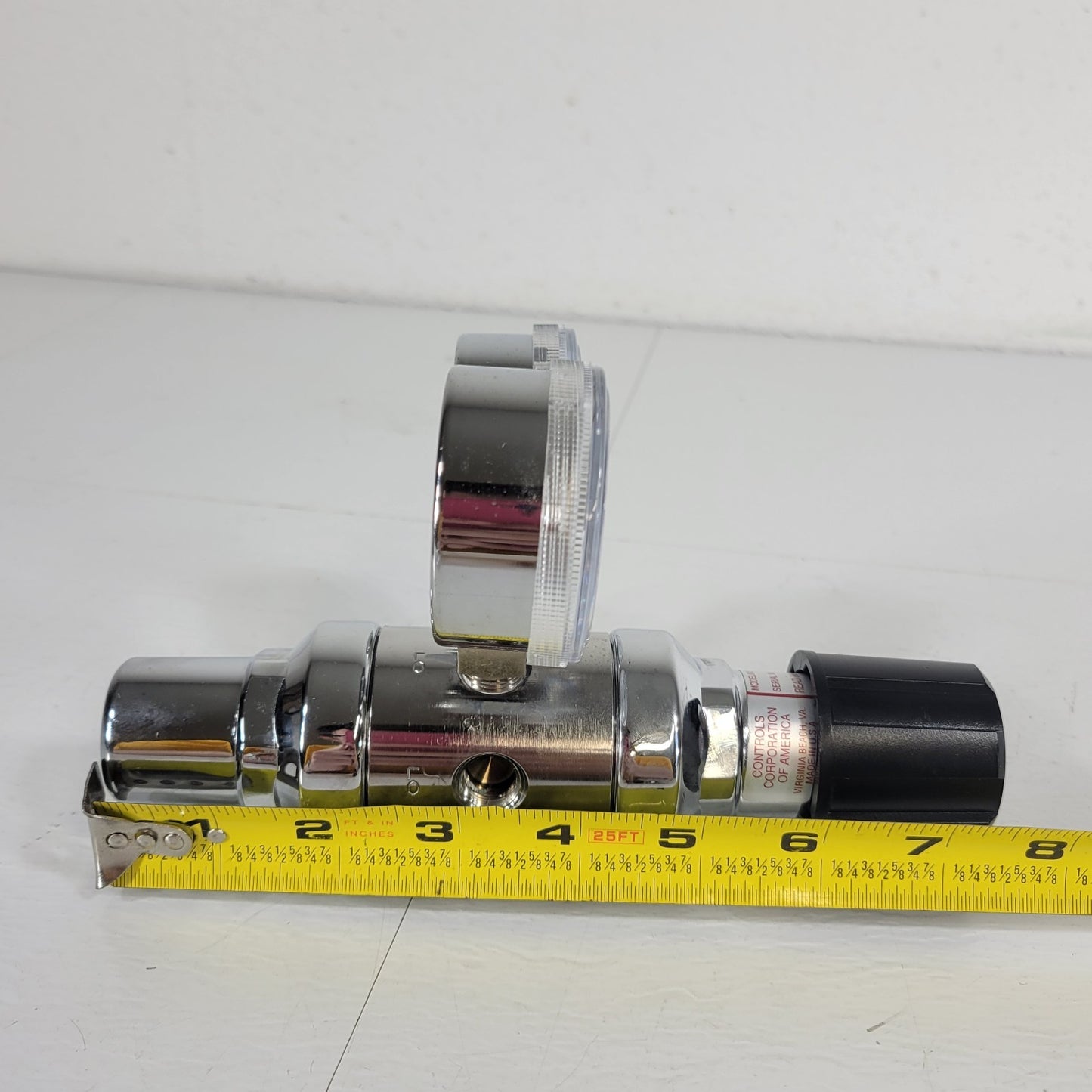Concoa Precision Gas Controls Regulator 3127301-01-580 CGA-580 3000 Psi Max