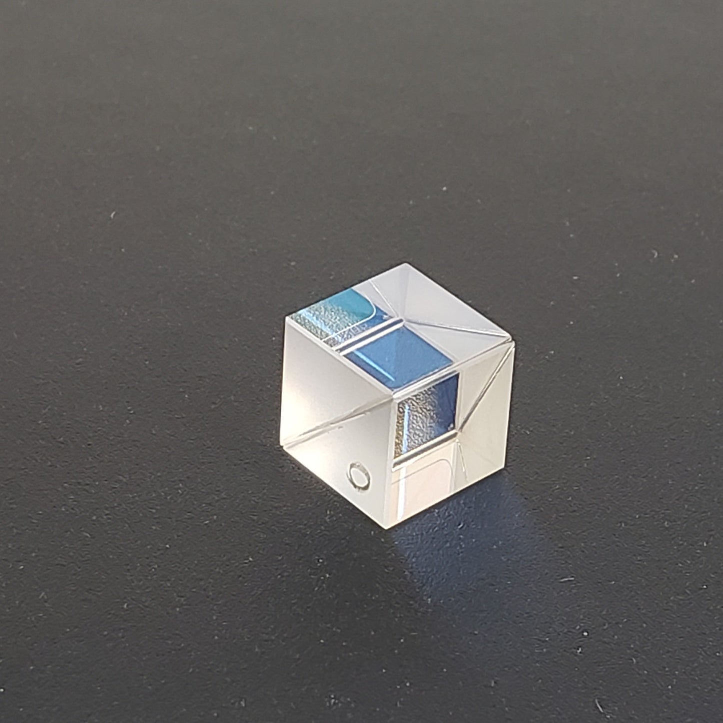 Melles Griot 03PBS063 Polarizing Beamsplitter Cube B/S 830nm 10mm