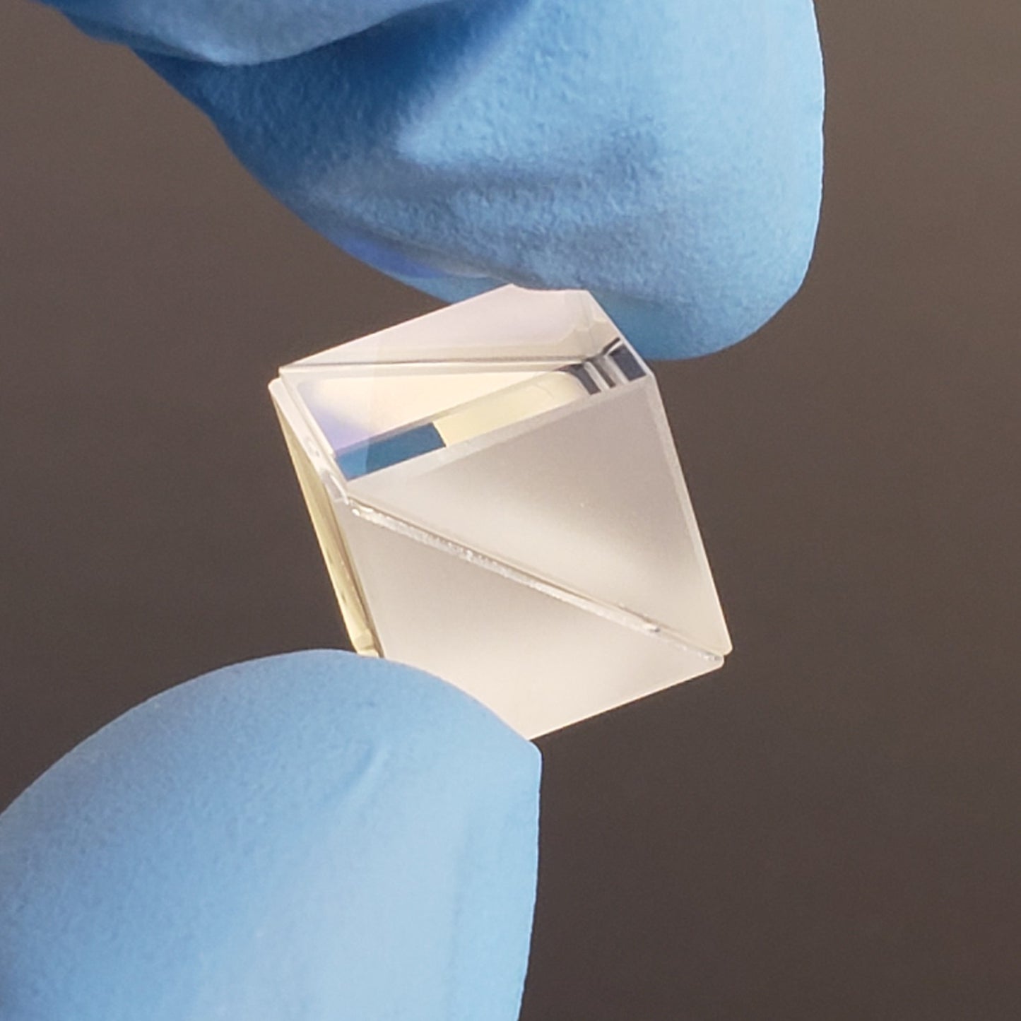 Melles Griot 03PBS063 Polarizing Beamsplitter Cube B/S 830nm 10mm