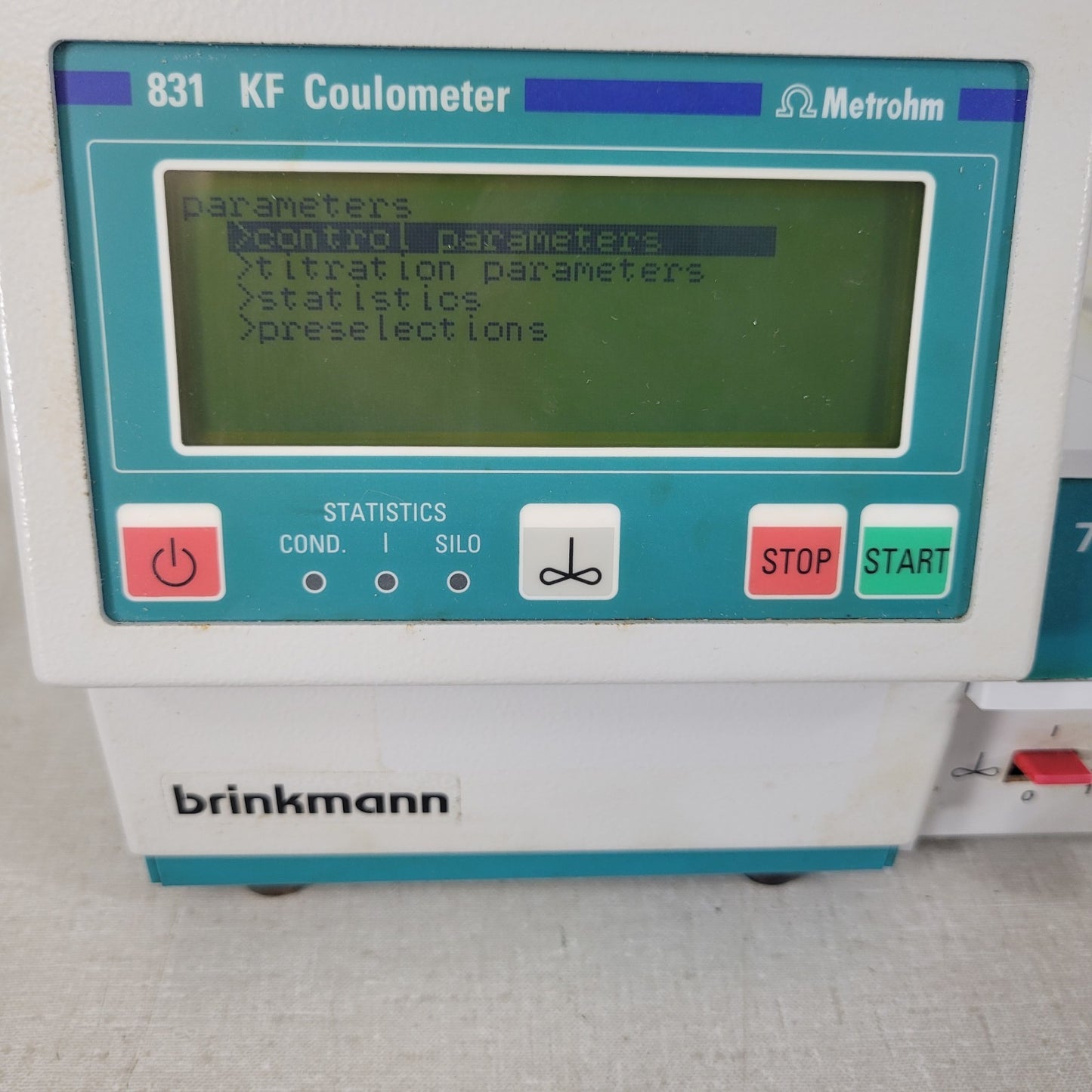 Metrohm 831 KF Coulometer Titration Device and Keyboard w/ 703 Ti Stand