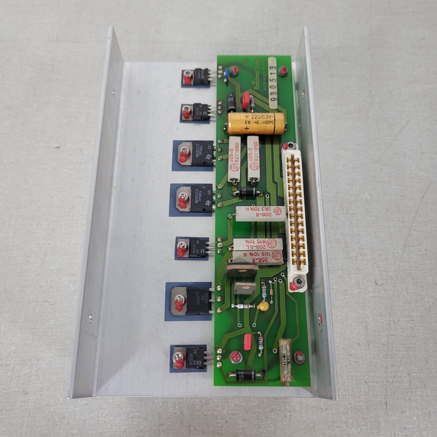 Leica Reichert Jung 039818027-881114 Cryostat Microtome PCB w/ Temperature Block