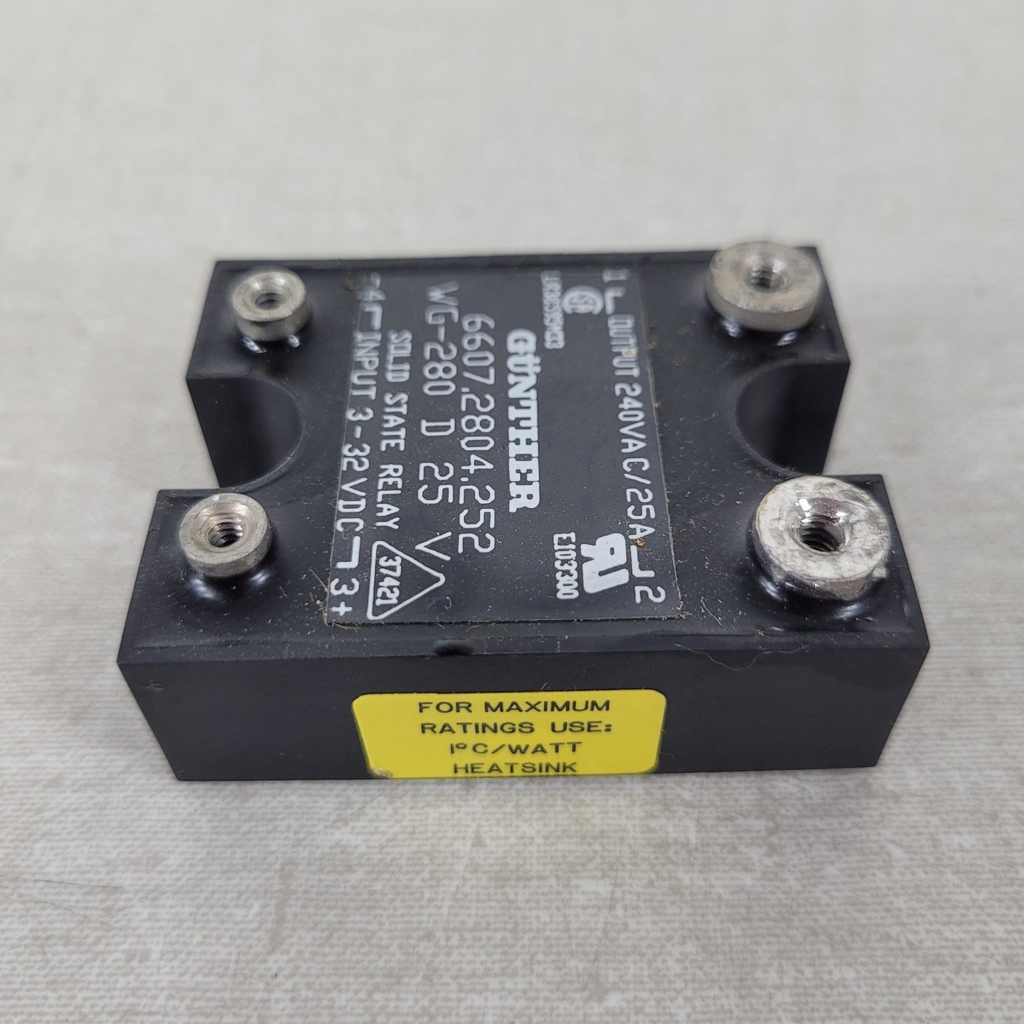 Gunther WG-280 D 25 V Solid State Relay Output 240VAC Input 3-32DC 6607.2804.252